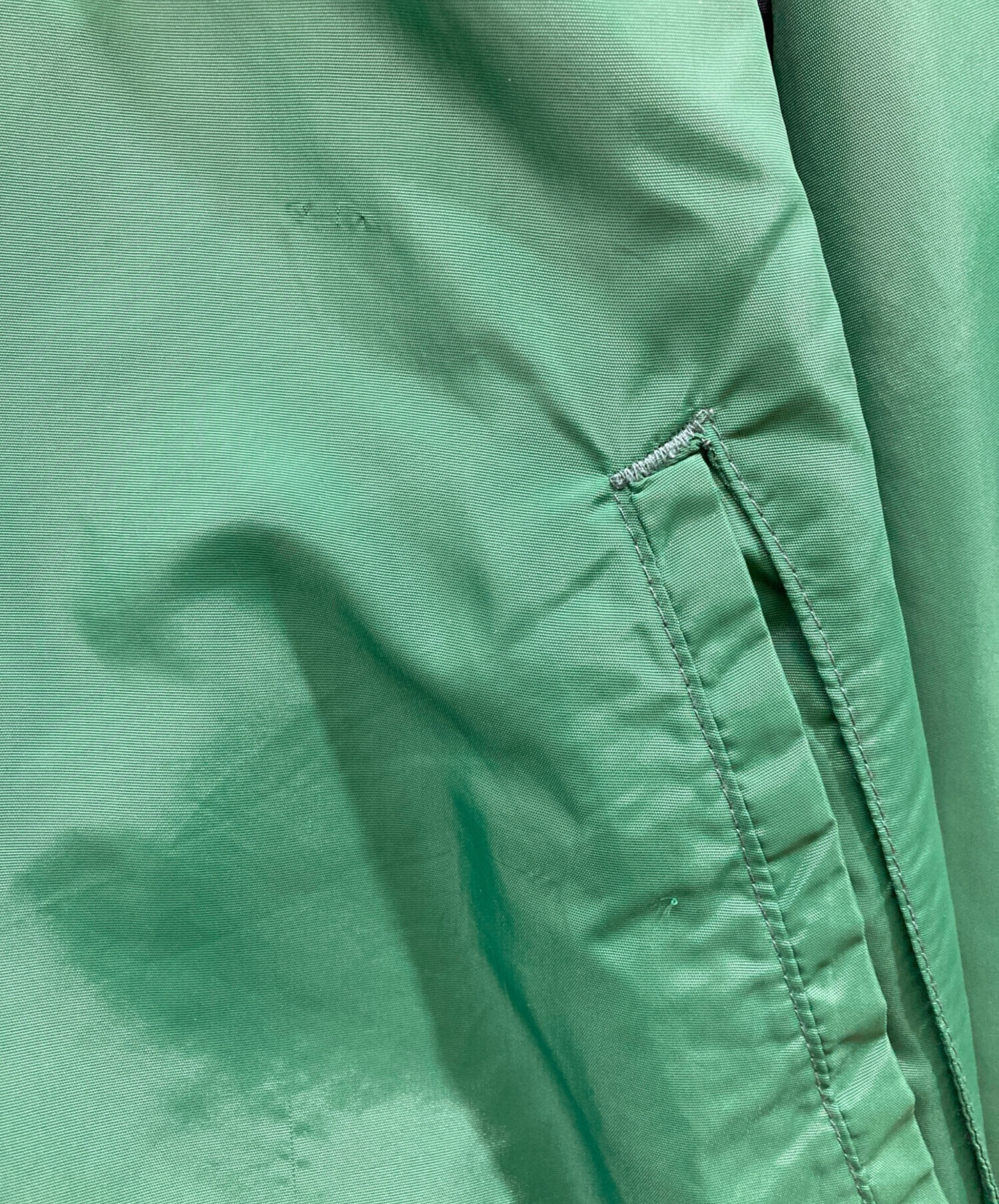 中古・古着通販】NIKE (ナイキ) ナイロンジャケット グリーン サイズ