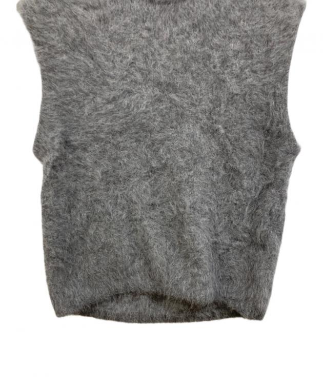 フォックスカシミヤ クルーネックベスト　DES PRES デプレ　ライトグレー DES PRES（デ・プレ）の「□フォックスカシミヤ クルーネック