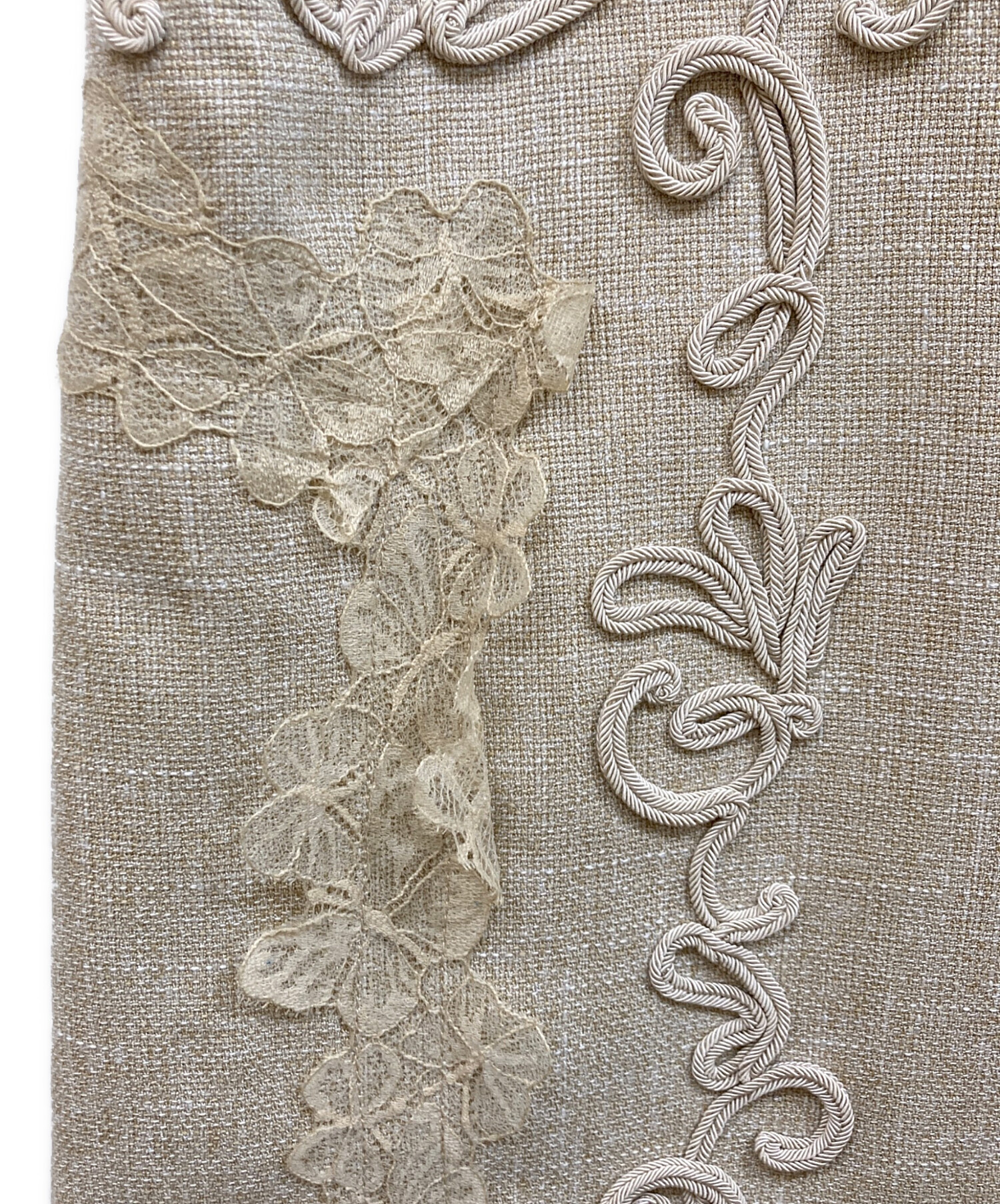 Eaphi LOTUS EMBROIDERY LINEN ONEPIECE Êaphi】 LOTUS EMBROIDERY 