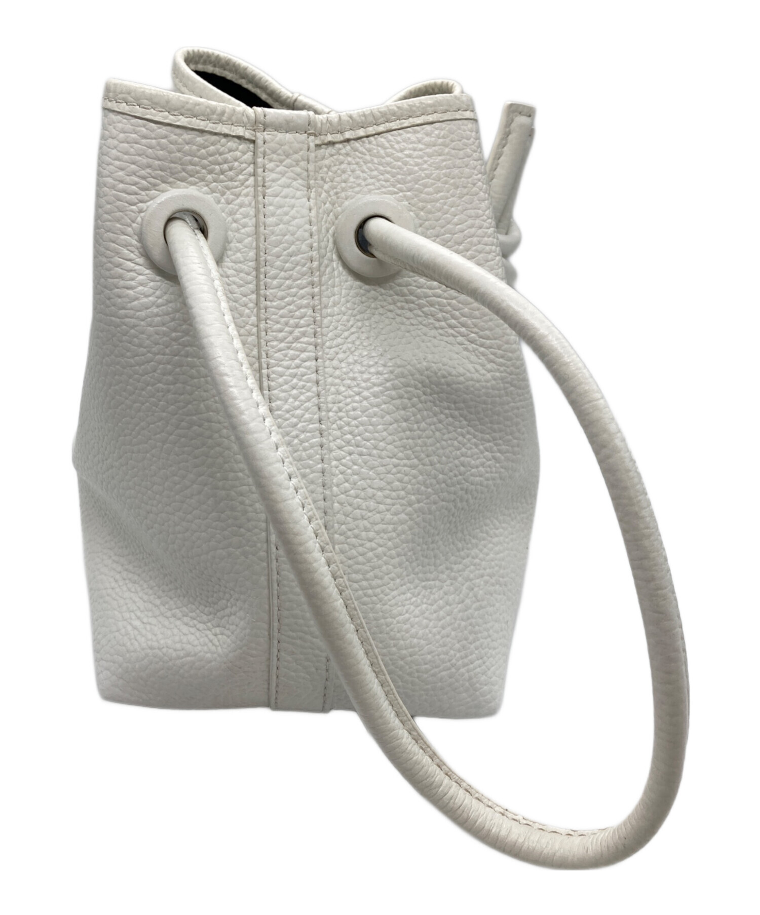 【美品】VASIC BOND MINI ホワイト/白 ヴァジック VASIC*ヴァジック BOND MINI MINIボンド ミニミニ レザー バッグ