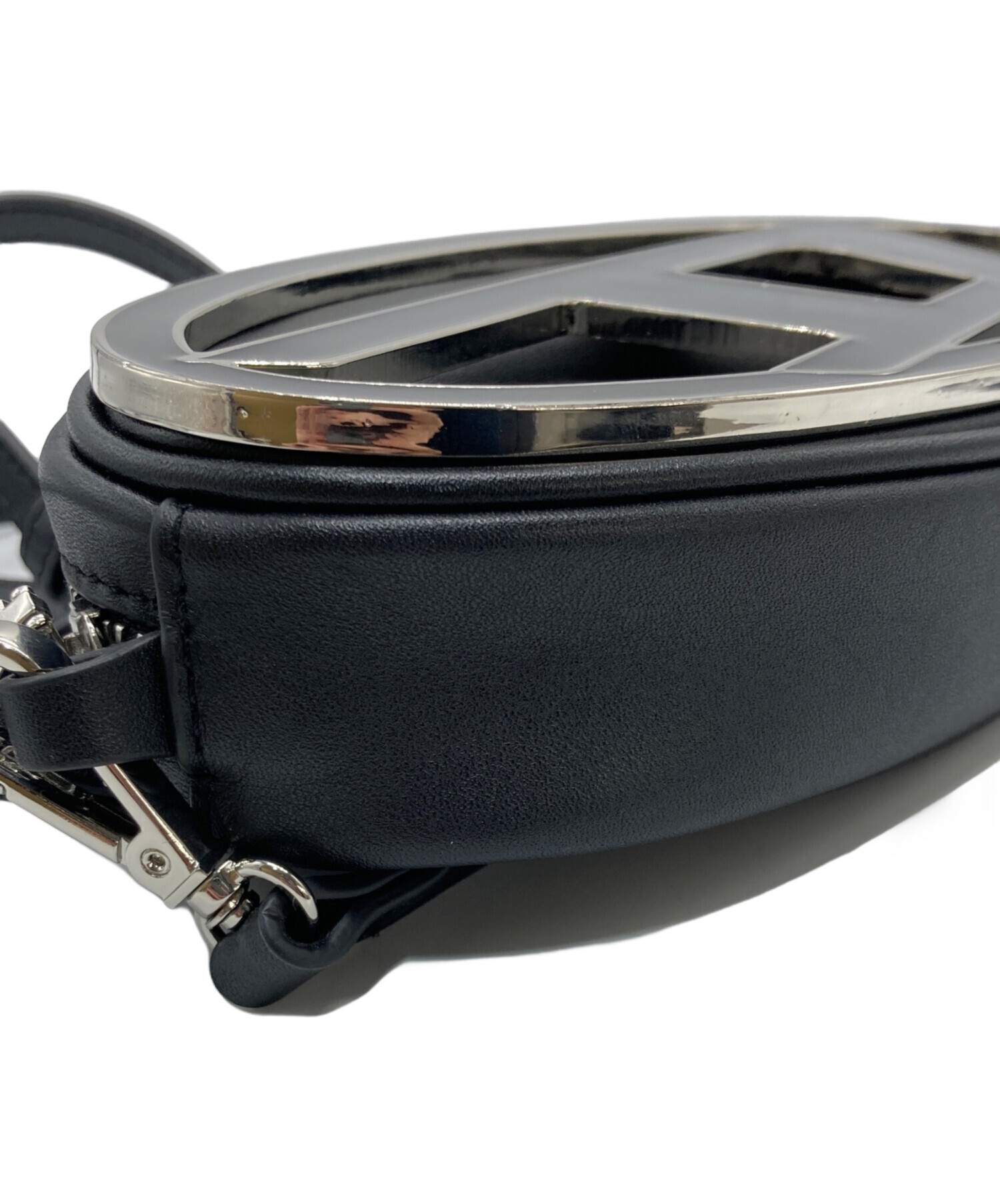 中古・古着通販】DIESEL (ディーゼル) CROSS BODYBAG ロゴプレート