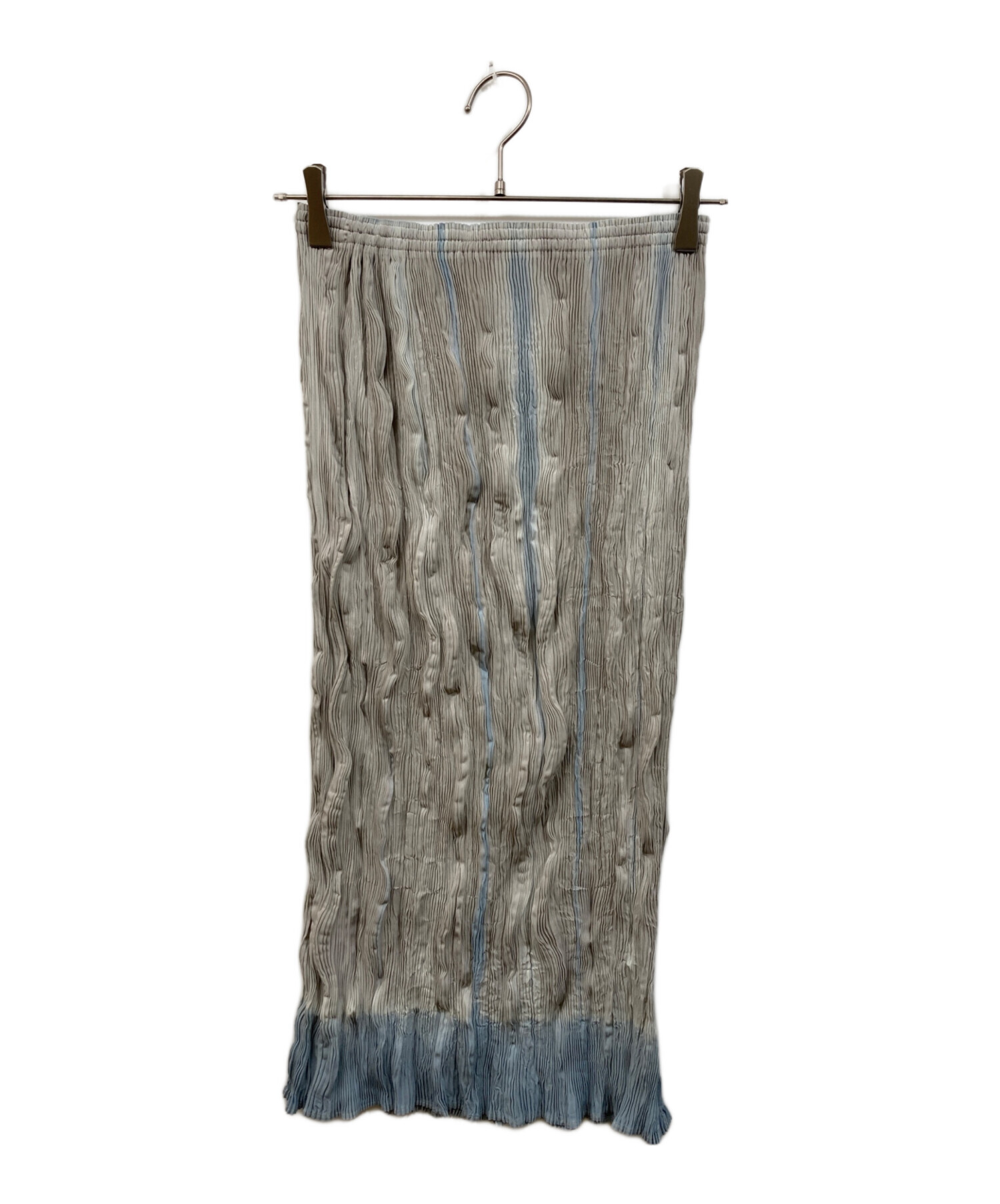 ISSEY MIYAKE FETE プリーツ スカート 中古・古着通販】ISSEY MIYAKE FETE (イッセイミヤケフェット) サイド