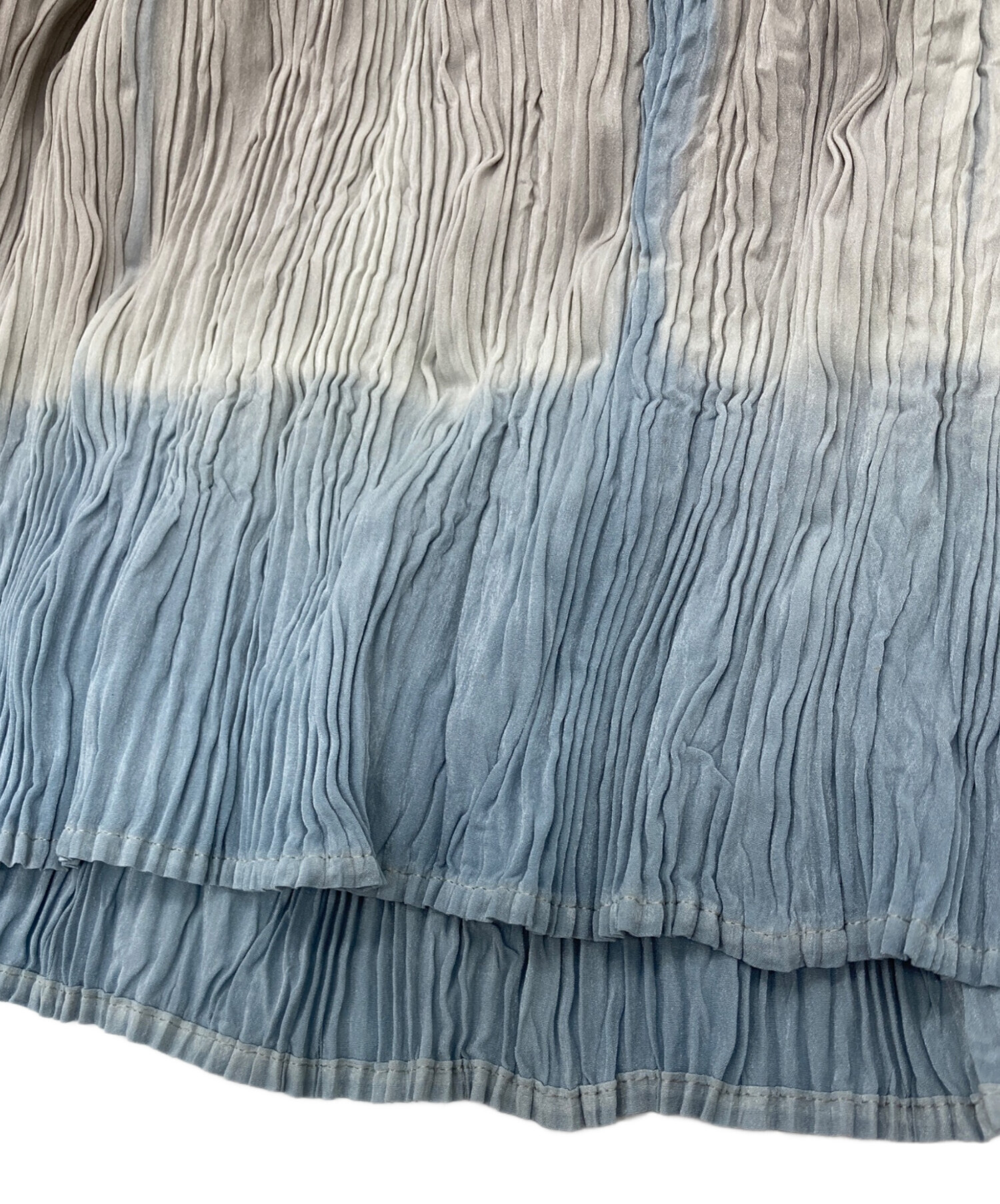 ISSEY MIYAKE FETE プリーツ スカート ISSEY MIYAKE FETE プリーツスカート 【公式通販】