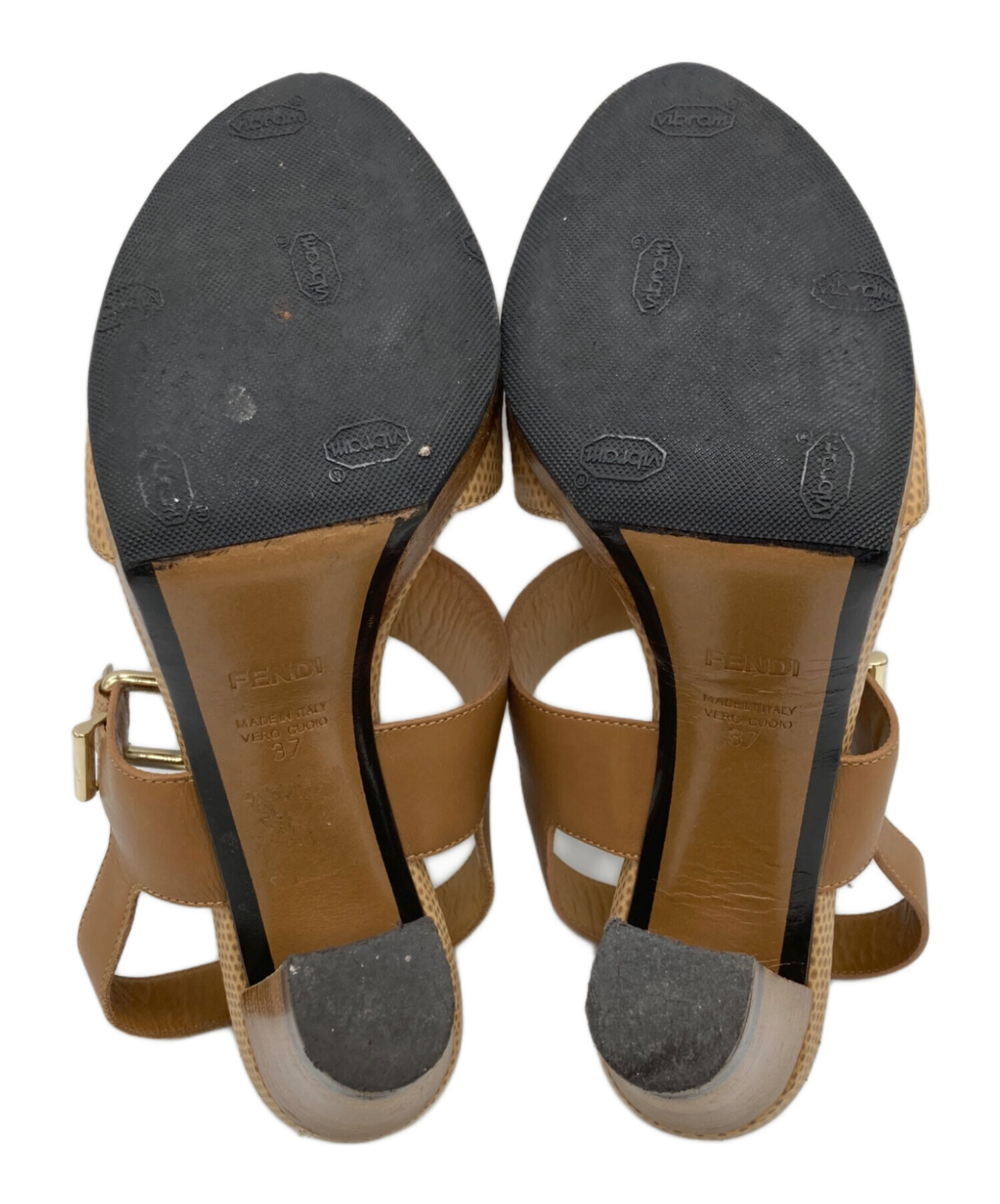 中古・古着通販】FENDI (フェンディ) サンダル ブラウン サイズ: SIZE