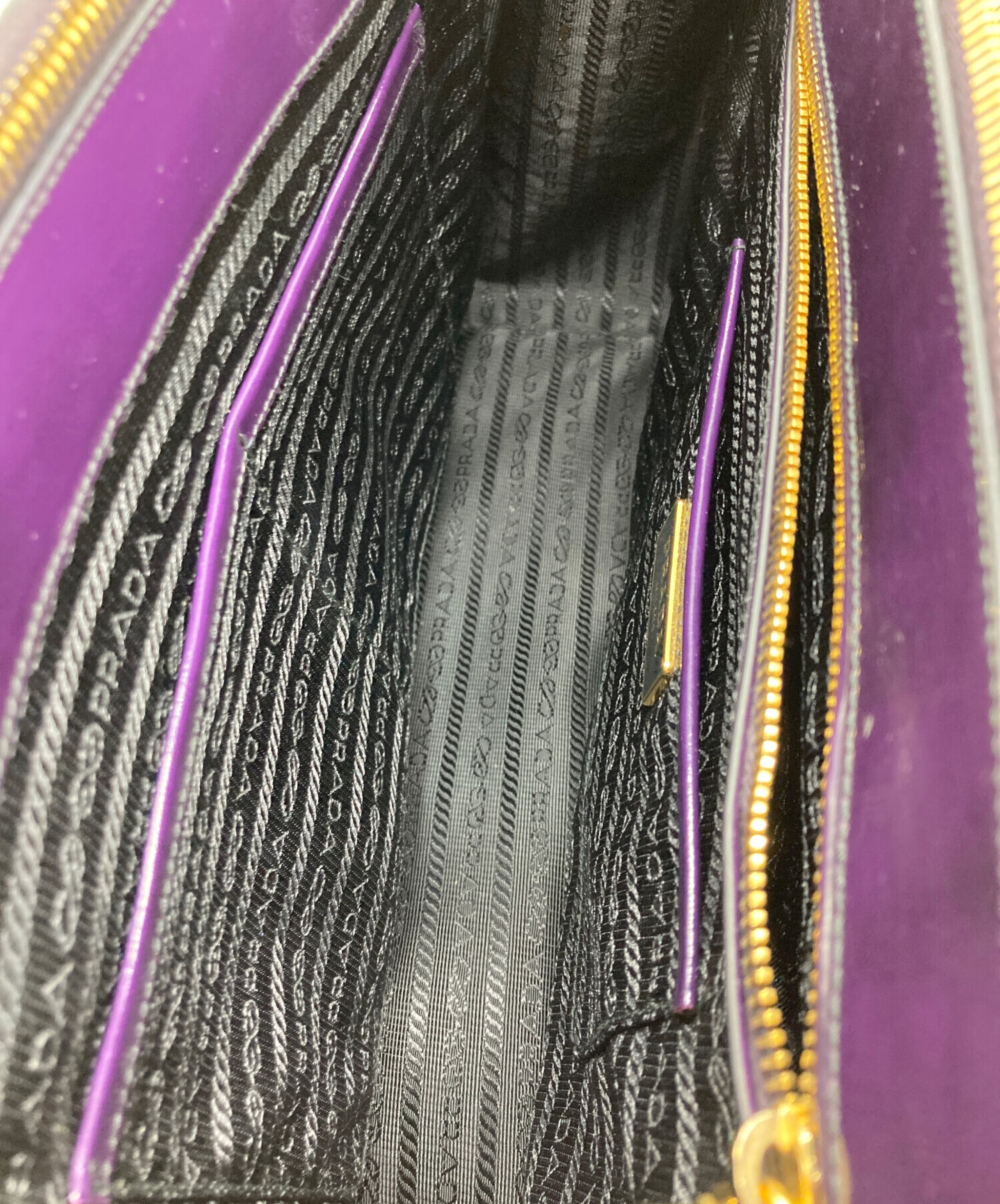 中古・古着通販】PRADA (プラダ) パテント レザーフラワーモチーフ2WAY