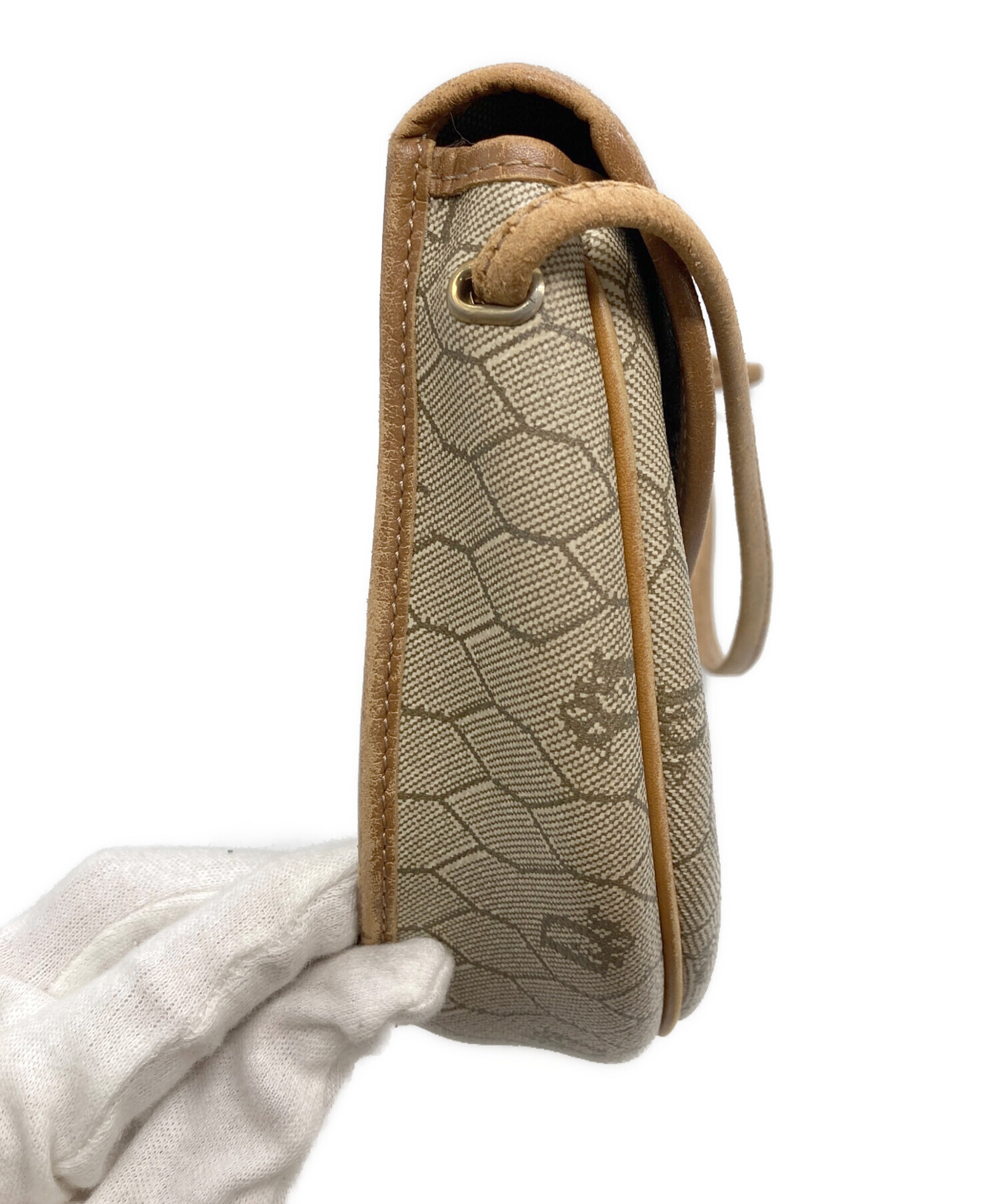 ｓｙ１０５２／クリスチャンディオール　ハニカム柄　ショルダーバッグ　かばん　鞄　ロゴ　ミニ　ヴィンテージ　Christian　Dior　６０ Christian Dior ハニカム ショルダー バッグ PVC レザー ベージュ