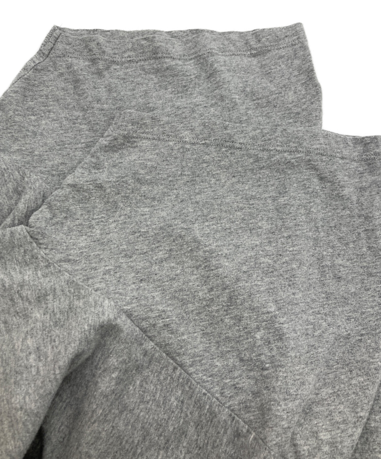 中古・古着通販】maison kitsune (メゾンキツネ) チラックスロゴ T