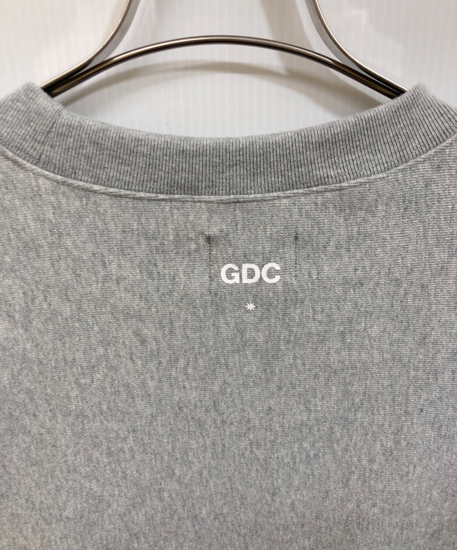 中古・古着通販】GDC (ジーディーシー) trico sweat グレー サイズ 