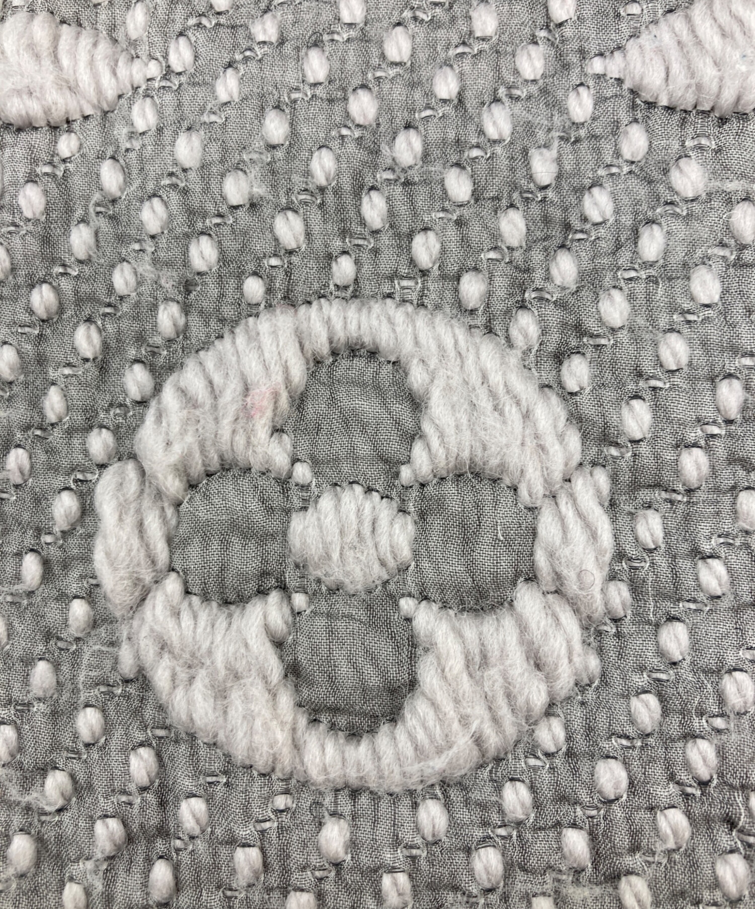 LOUIS VUITTON ロゴ刺繍マフラー グレー 中古・古着通販】LOUIS VUITTON (ルイ ヴィトン) エシャルプ ロゴ