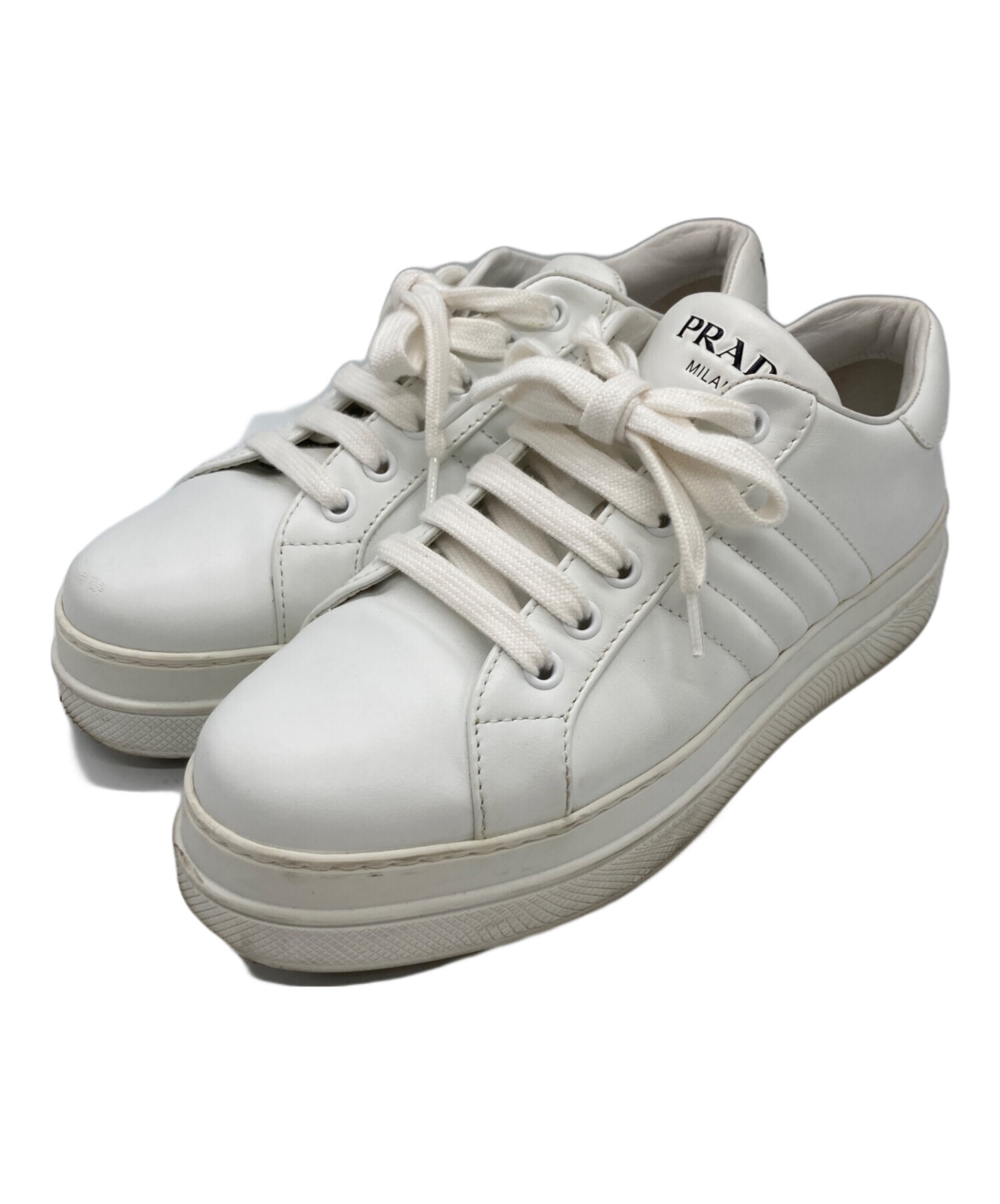 中古・古着通販】PRADA (プラダ) ヒールロゴローカットスニーカー 