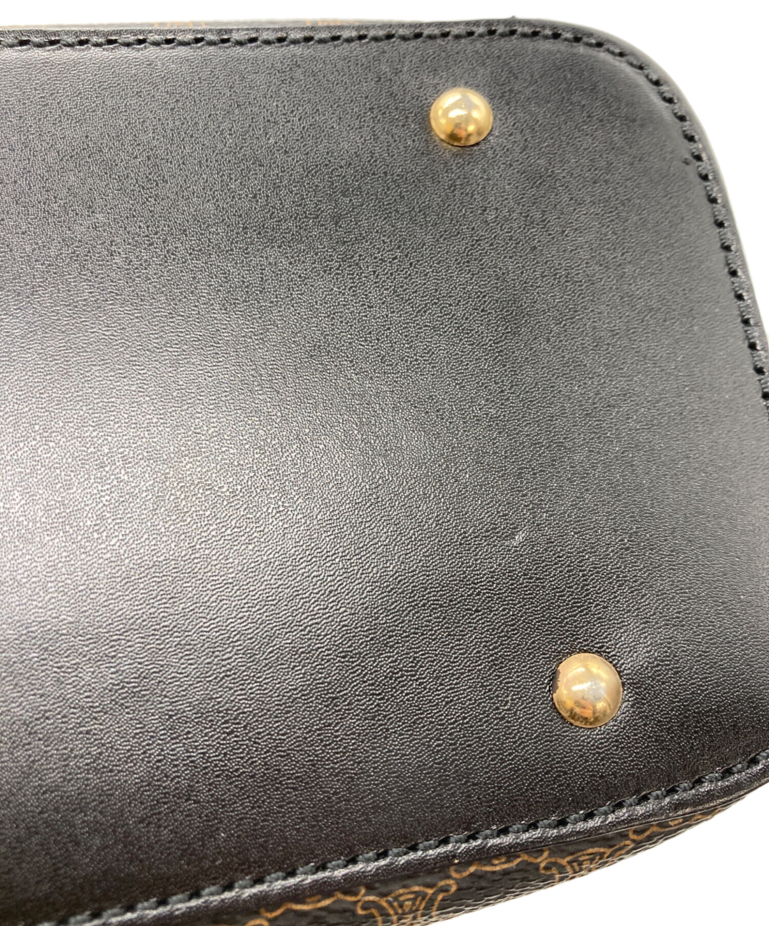 中古・古着通販】CELINE (セリーヌ) マカダム柄ハーフムーン