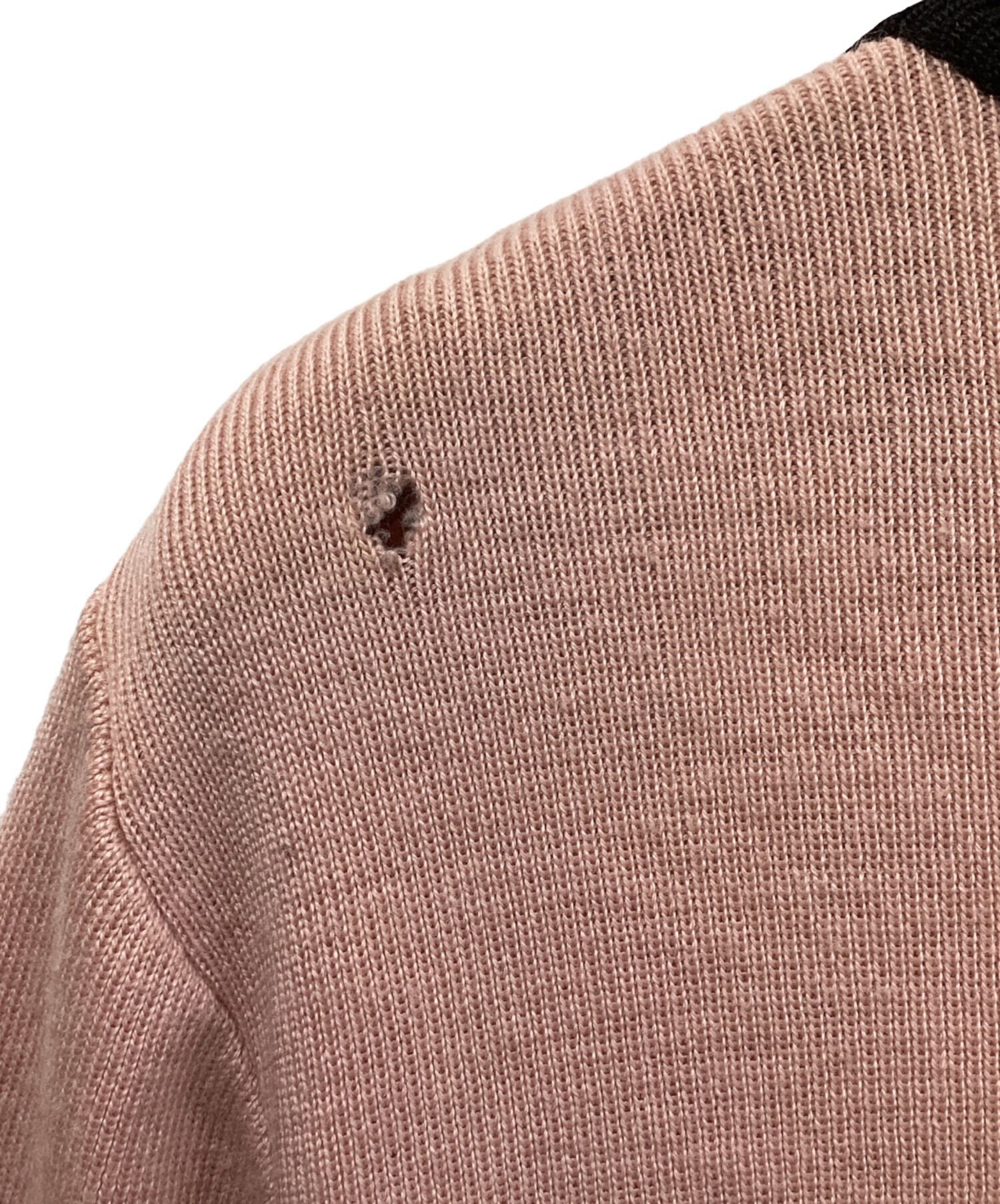 中古・古着通販】FENDI (フェンディ) ロゴボタンカーディガン ピンク