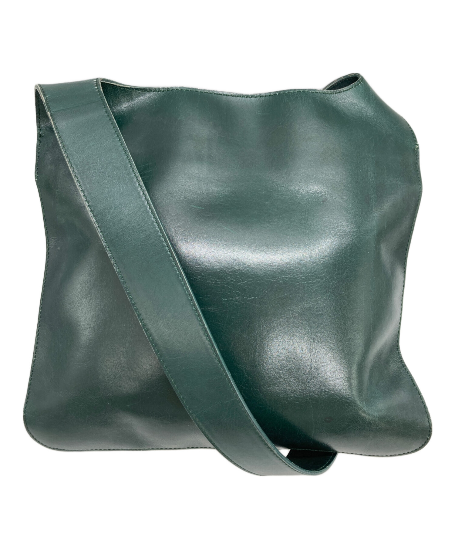 近年モデル PRADA プラダ ボディバッグ ショルダーバッグ グリーン 中古・古着通販】PRADA (プラダ) CANVAS BODY BAG グリーン｜ブランド