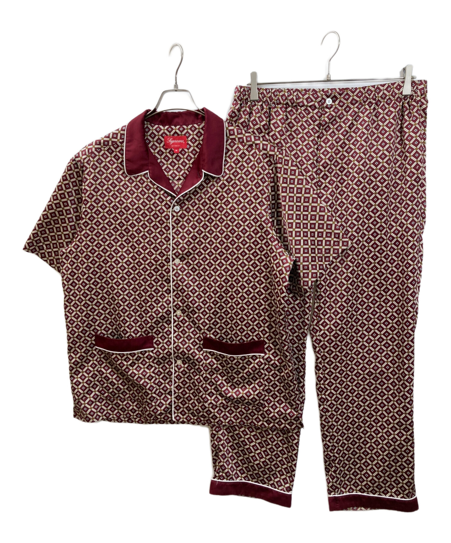 supreme パジャマセットアップ 中古・古着通販】SUPREME (シュプリーム) 総柄サテンパジャマ