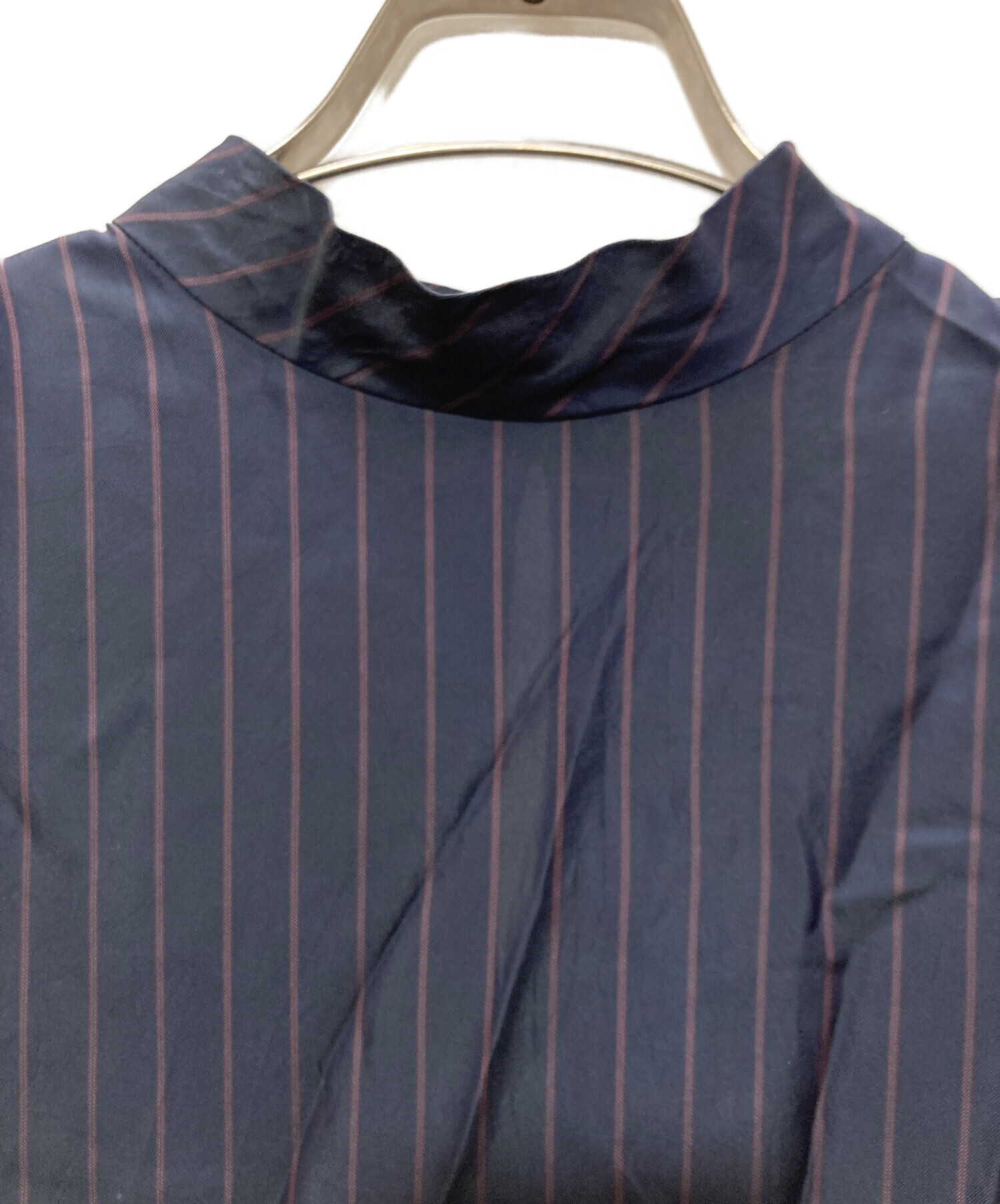 中古・古着通販】TOGA (トーガ) Cupra stripe dress ネイビー サイズ