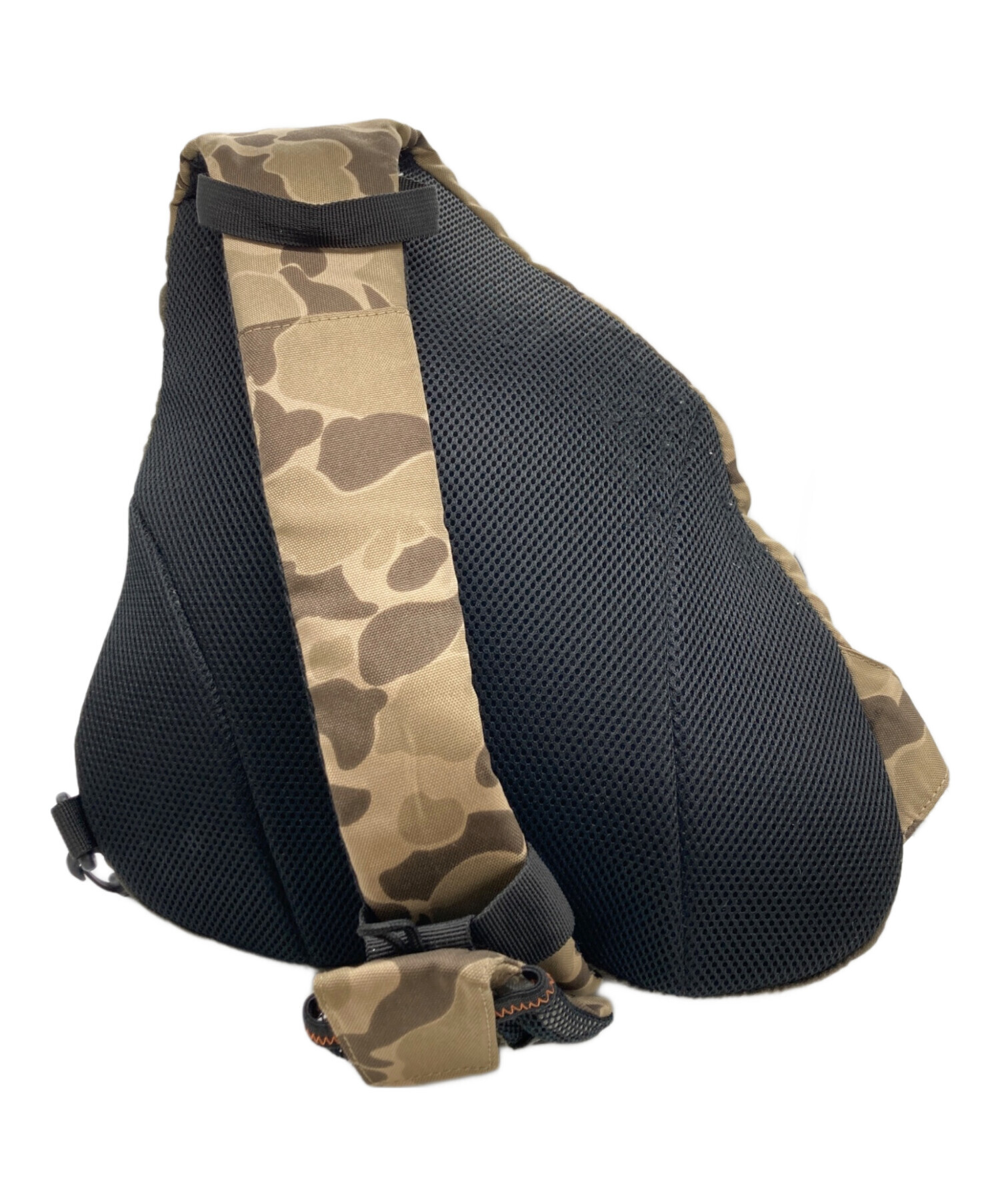 中古・古着通販】Columbia (コロンビア) カモ柄スリングバッグ