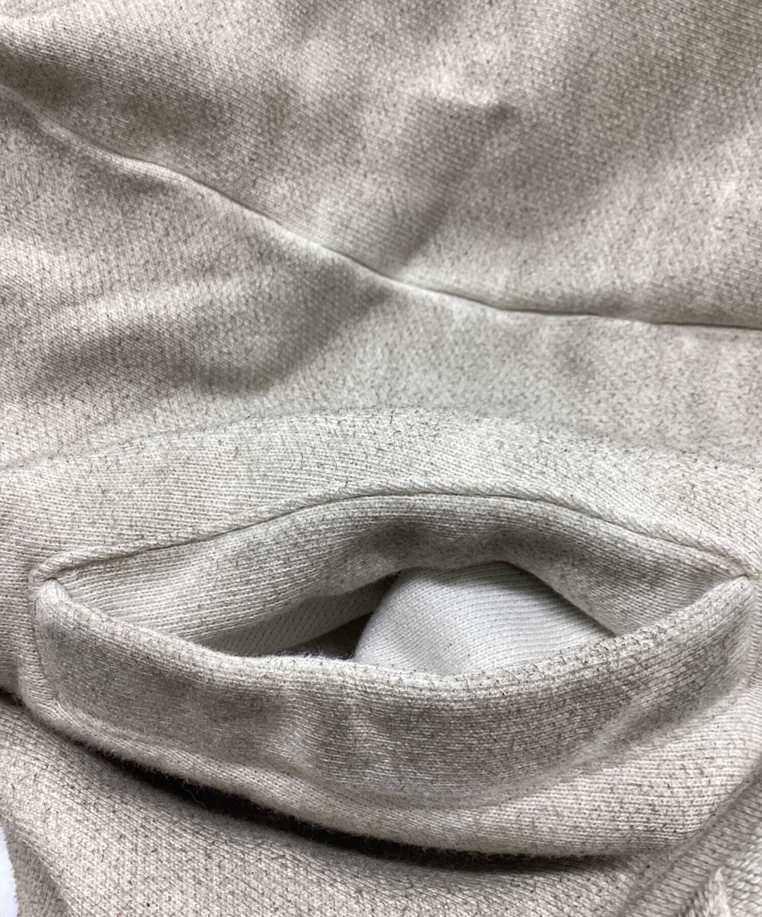 中古・古着通販】THUG CLUB (サグ クラブ) Peace Stud Hoodie ベージュ 