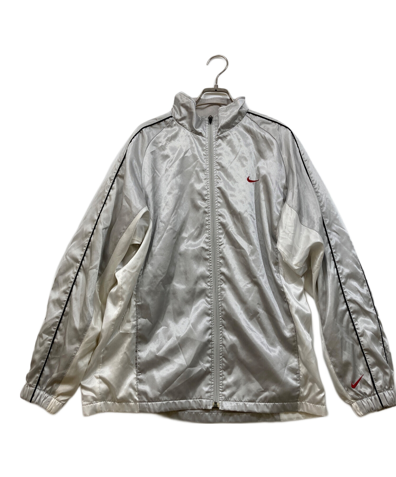 【完売品】NIKE ジャケット 中古・古着通販】NIKE (ナイキ) ジップアップジャケット シルバー
