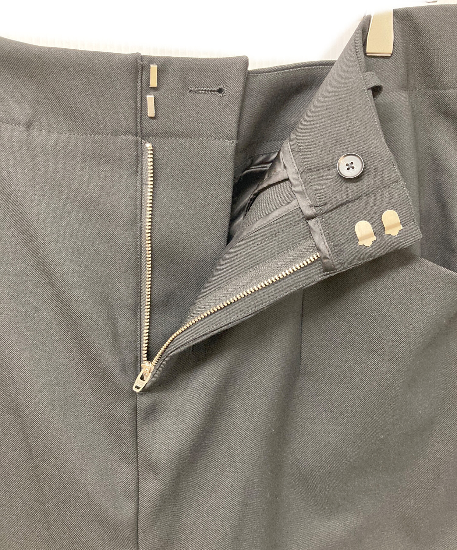 中古・古着通販】entire studios (エンタイアスタジオ) rumy short