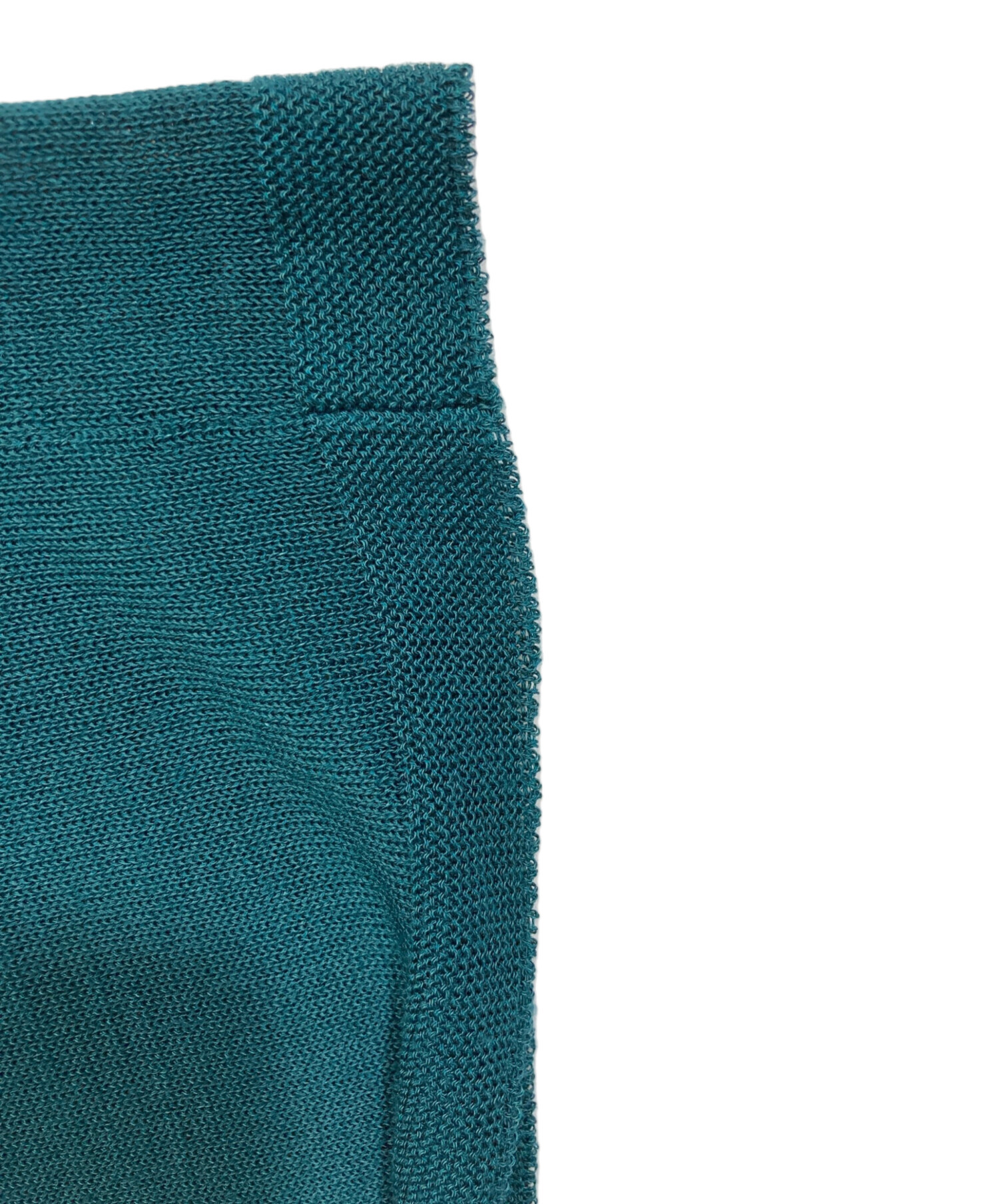 ミーバイイッセイミヤケ　グリーン　ポンチョ 中古・古着通販】ISSEY MIYAKE (イッセイミヤケ) ポンチョニット