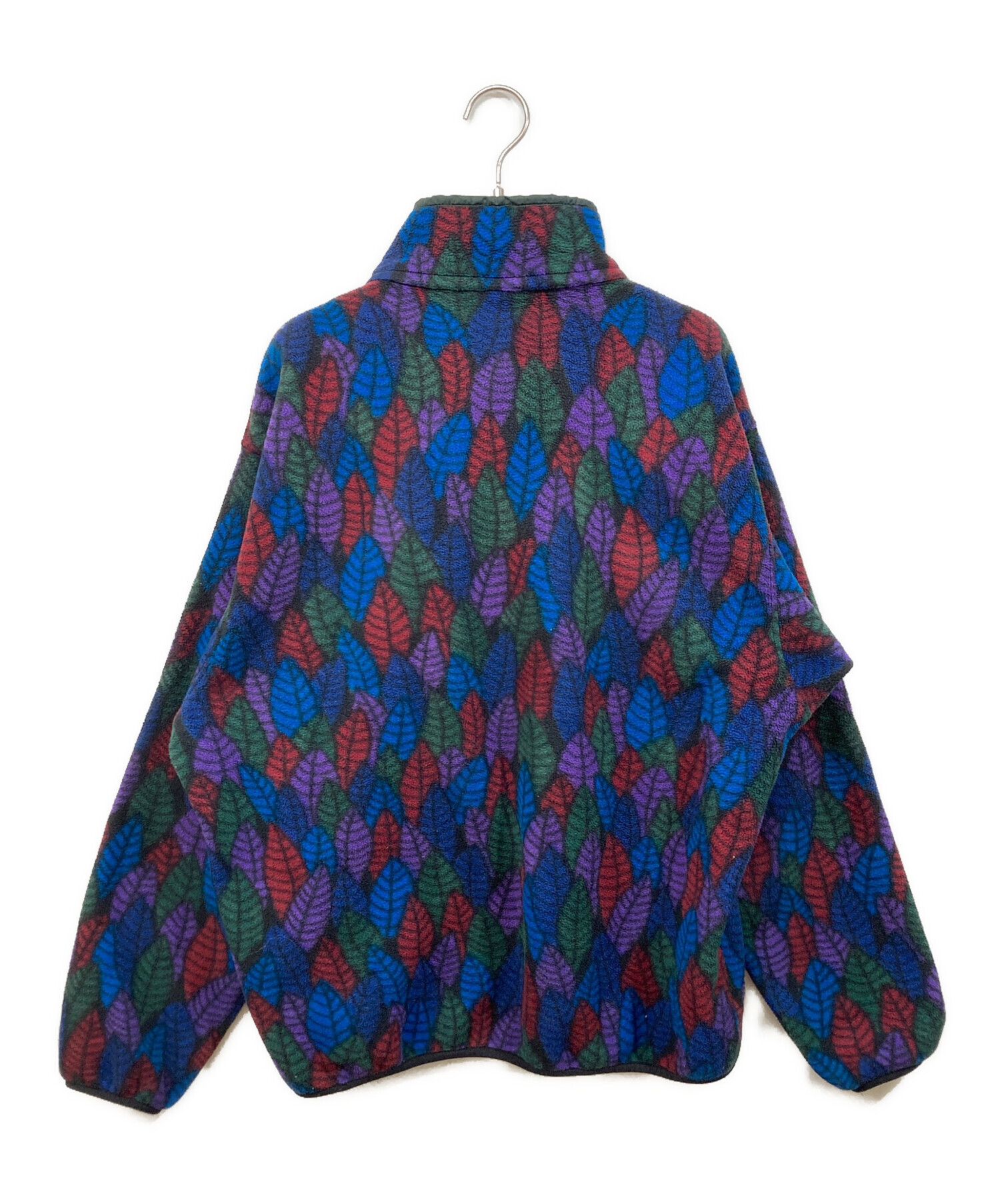 日本未発売　ヴィンテージ Patagonia 花柄　シンチラ　ブランケット 中古・古着通販】Patagonia (パタゴニア) リーフ柄シンチラスナップT