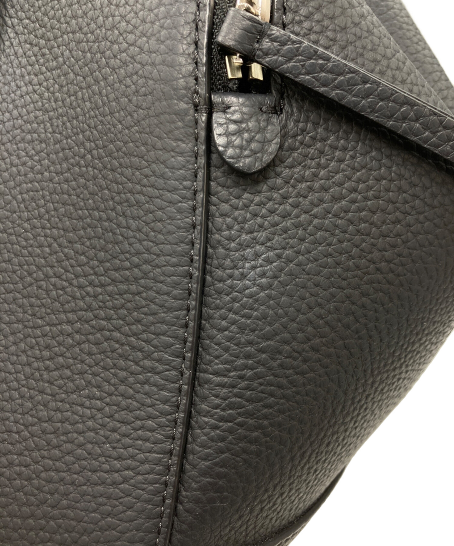 中古・古着通販】VASIC (ヴァジック) CARGO MINI レザーバッグ 
