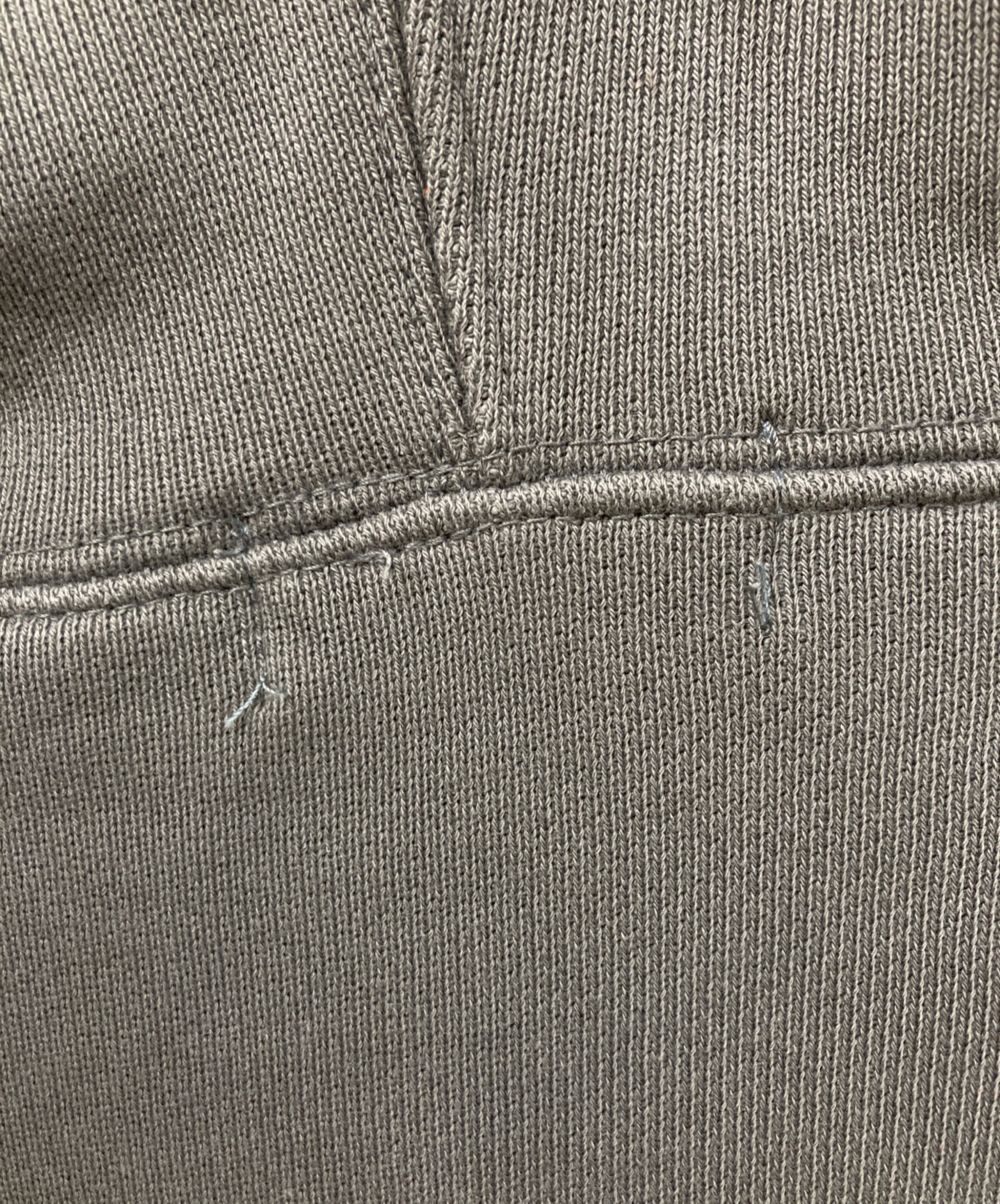 中古・古着通販】THUG CLUB (サグ クラブ) Armor Hoodie グレー サイズ