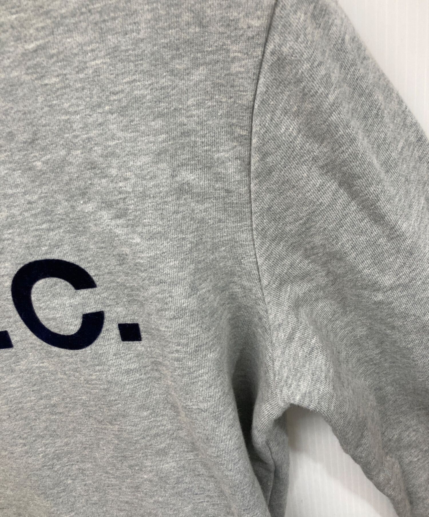 中古・古着通販】A.P.C. (アーペーセー) ロゴスウェット グレー サイズ 
