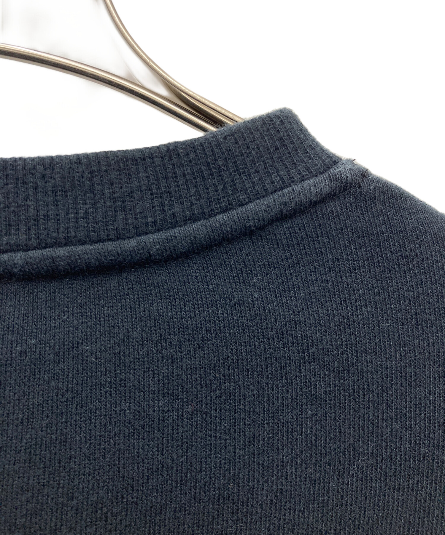 中古・古着通販】A.P.C. (アーペーセー) 刺繍ロゴクルーネック 