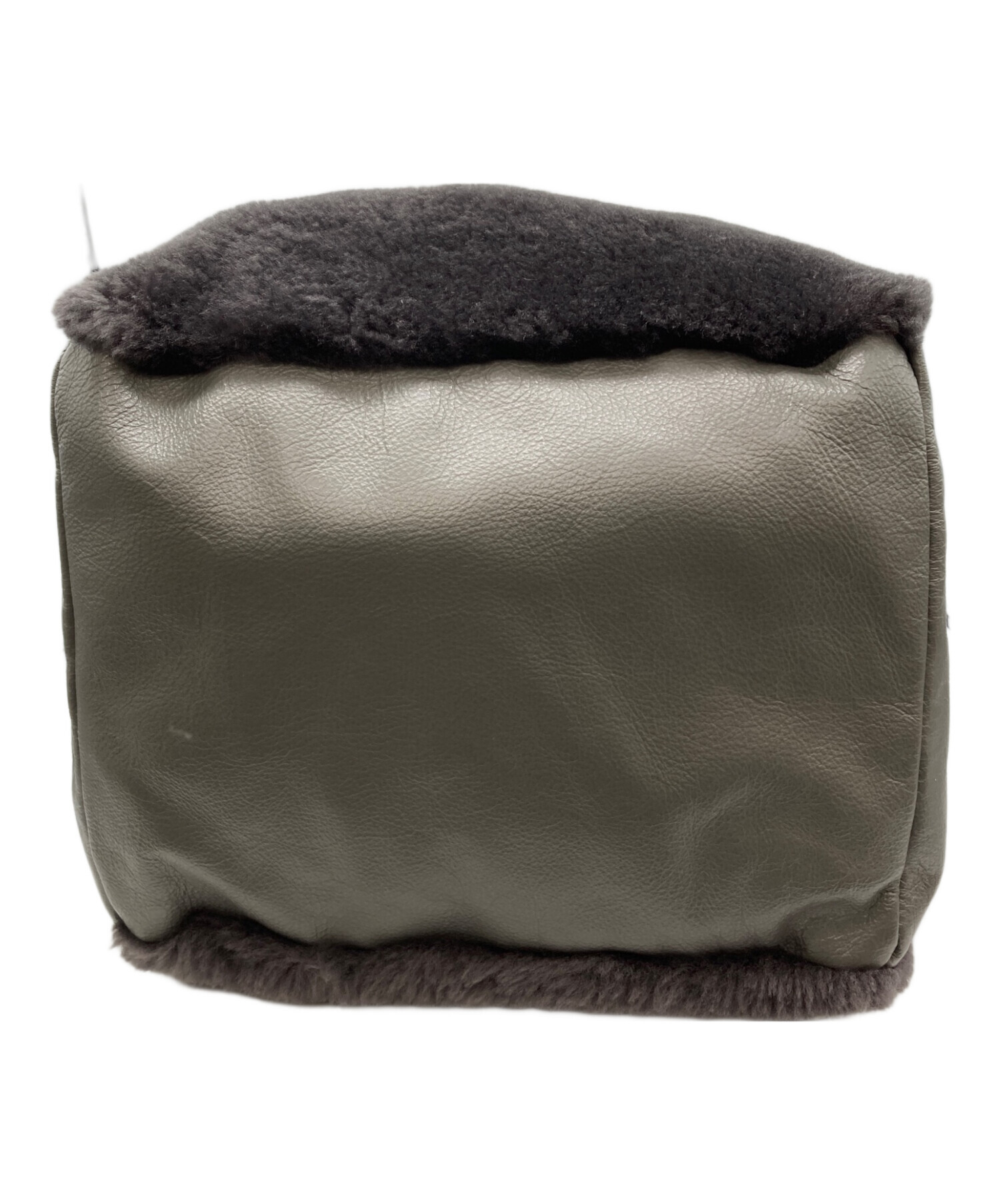 中古・古着通販】OWEN BARRY (オーエンバリー) ムートンバッグ グレー
