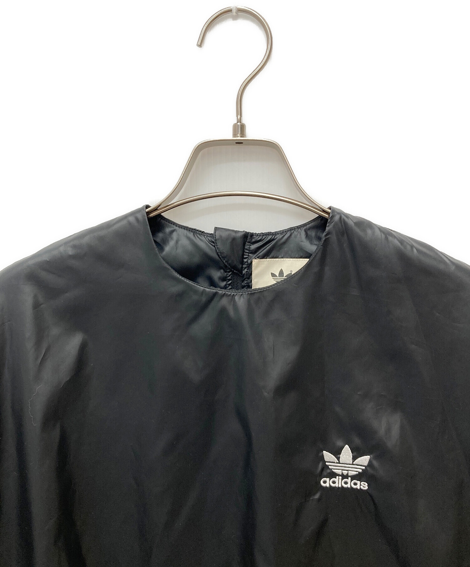 adidas by HYKE プルオーバー