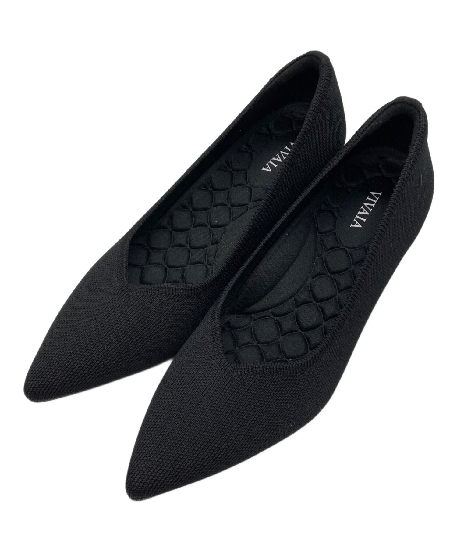 【新品未使用未開封】VIVAIA ポインテッドトゥ キトゥンヒール パンプス 中古・古着通販】VIVAIA (ビバイア) ポインテッドトゥ キトゥンヒール