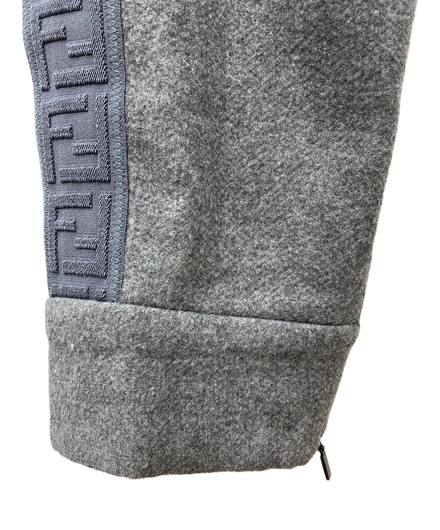 中古・古着通販】FENDI (フェンディ) サイドFFズッカ柄ライントラック