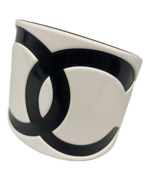 シャネル CHANEL ホワイト バングル ヴィンテージ 中古・古着通販】CHANEL (シャネル) ココマークバングル ホワイト