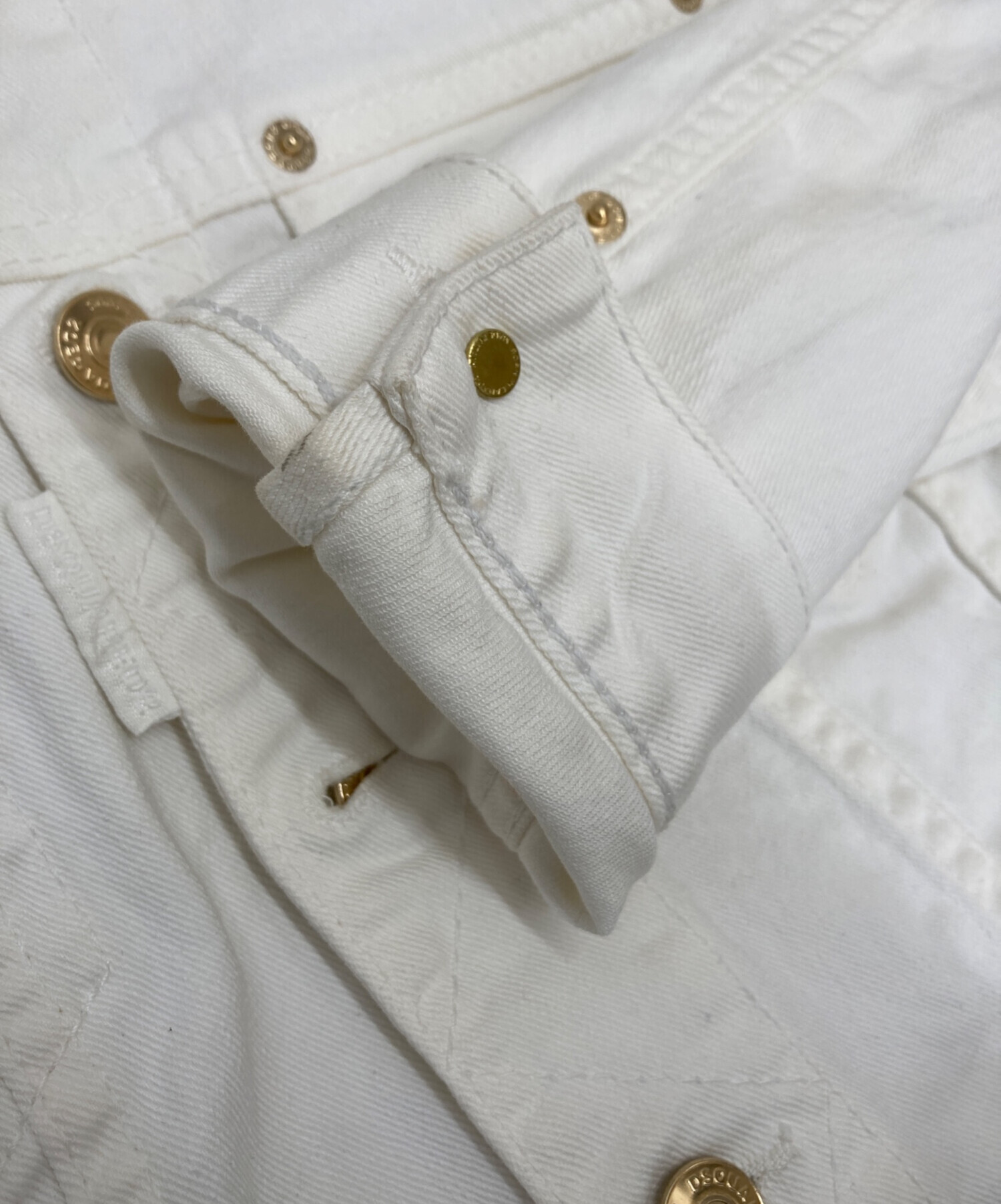 【1点物】Dsquared2 白 ジャケット 38 古着 中古・古着通販】DSQUARED2 (ディースクエアード) トラッカーデニム