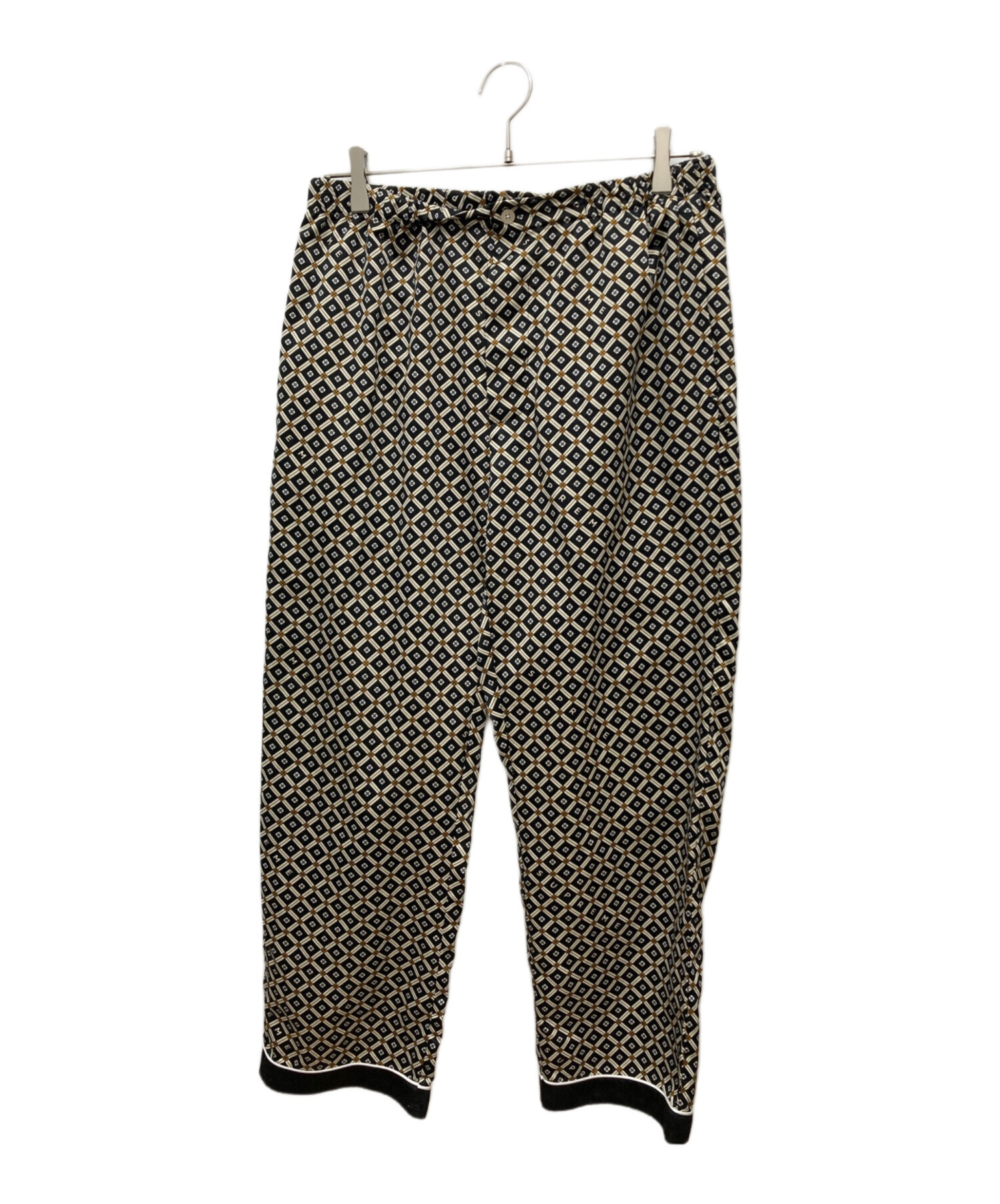 中古・古着通販】SUPREME (シュプリーム) 総柄サテンパンツ ブラック