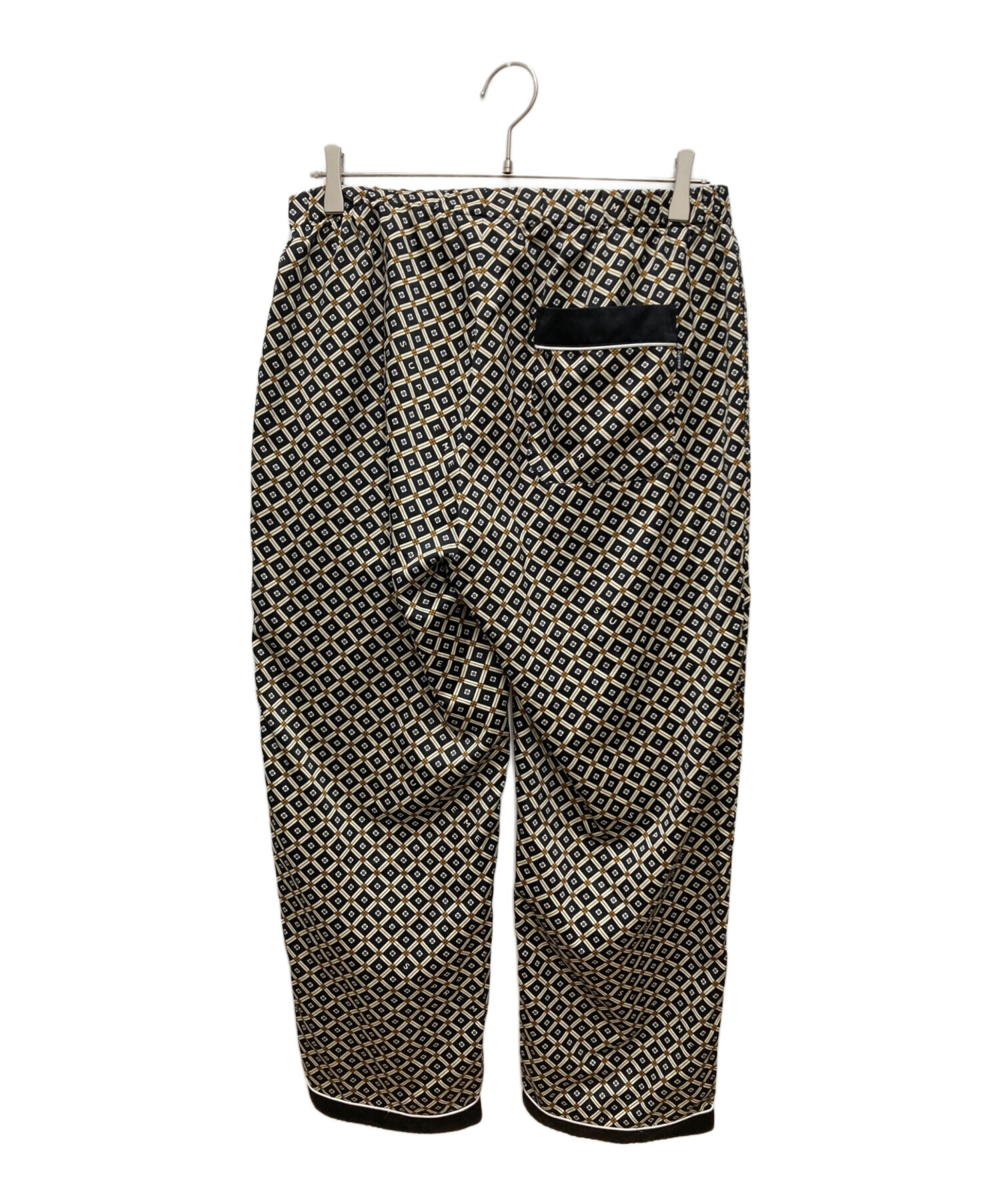 中古・古着通販】SUPREME (シュプリーム) 総柄サテンパンツ ブラック