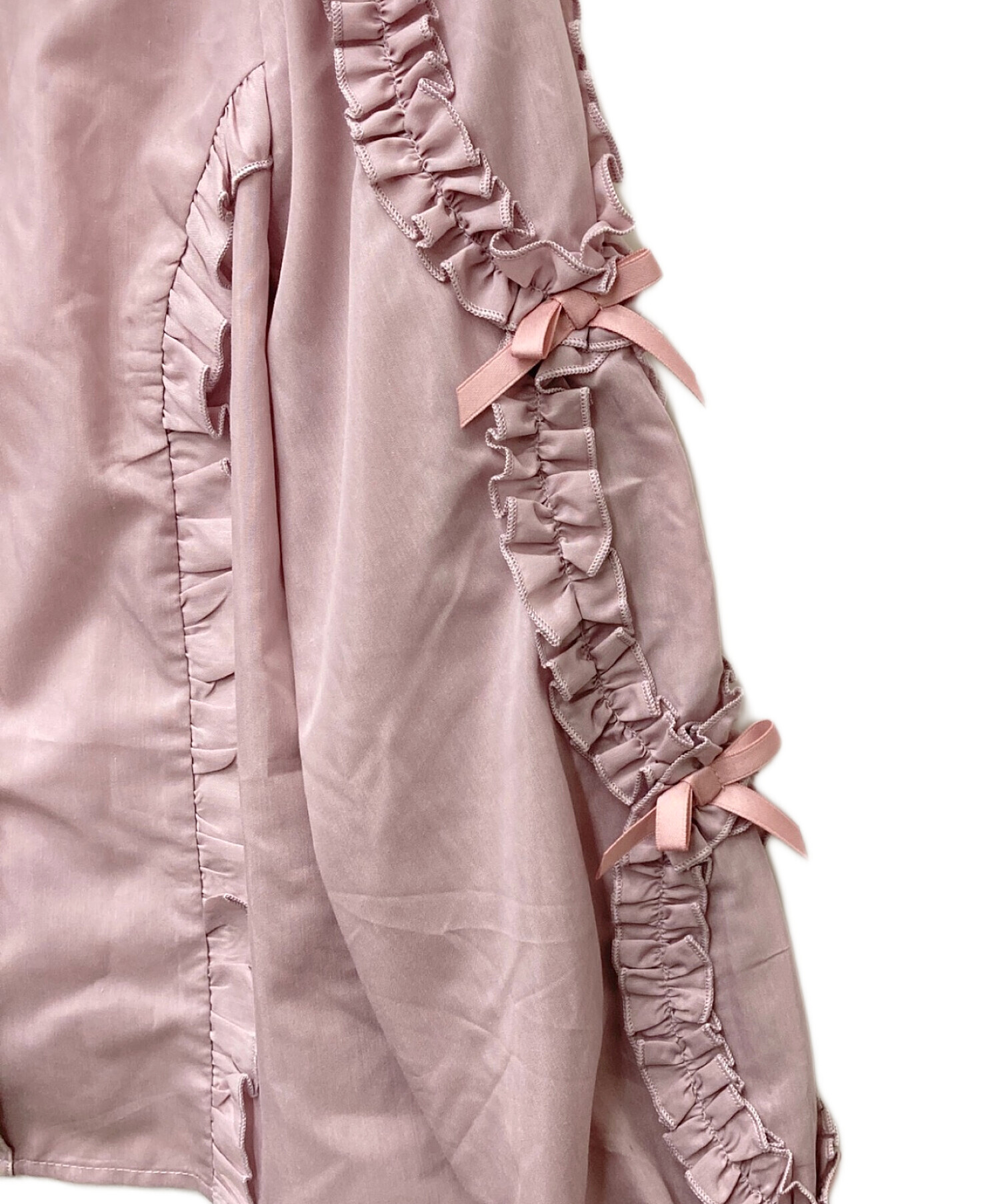 Chalmiere フリルリボンブラウス ピンク 中古・古着通販】CHALMIERE (シャルミエール) フリルブラウス ピンク