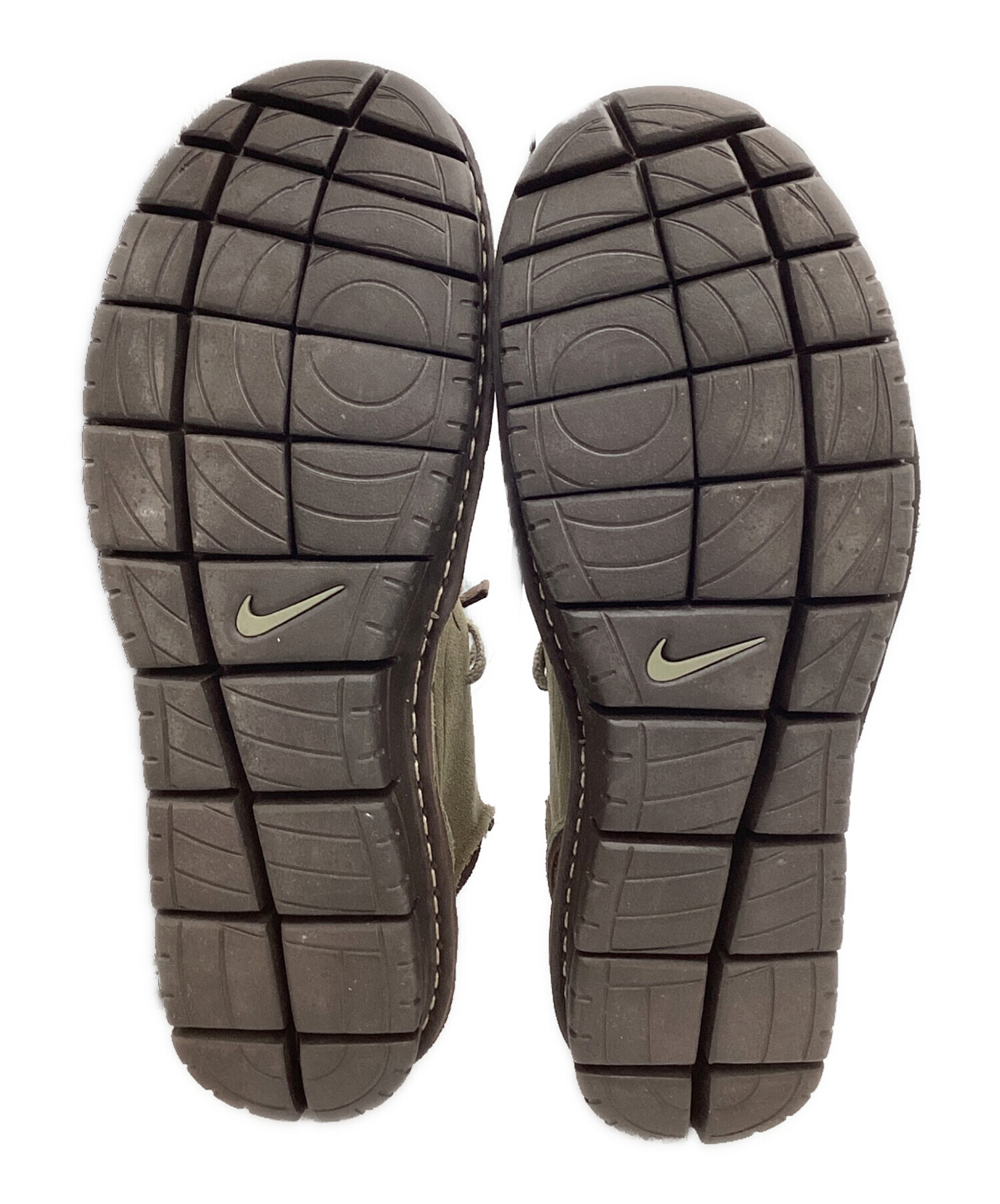 中古・古着通販】NIKE (ナイキ) スニーカー CONSIDERED MID ブラウン