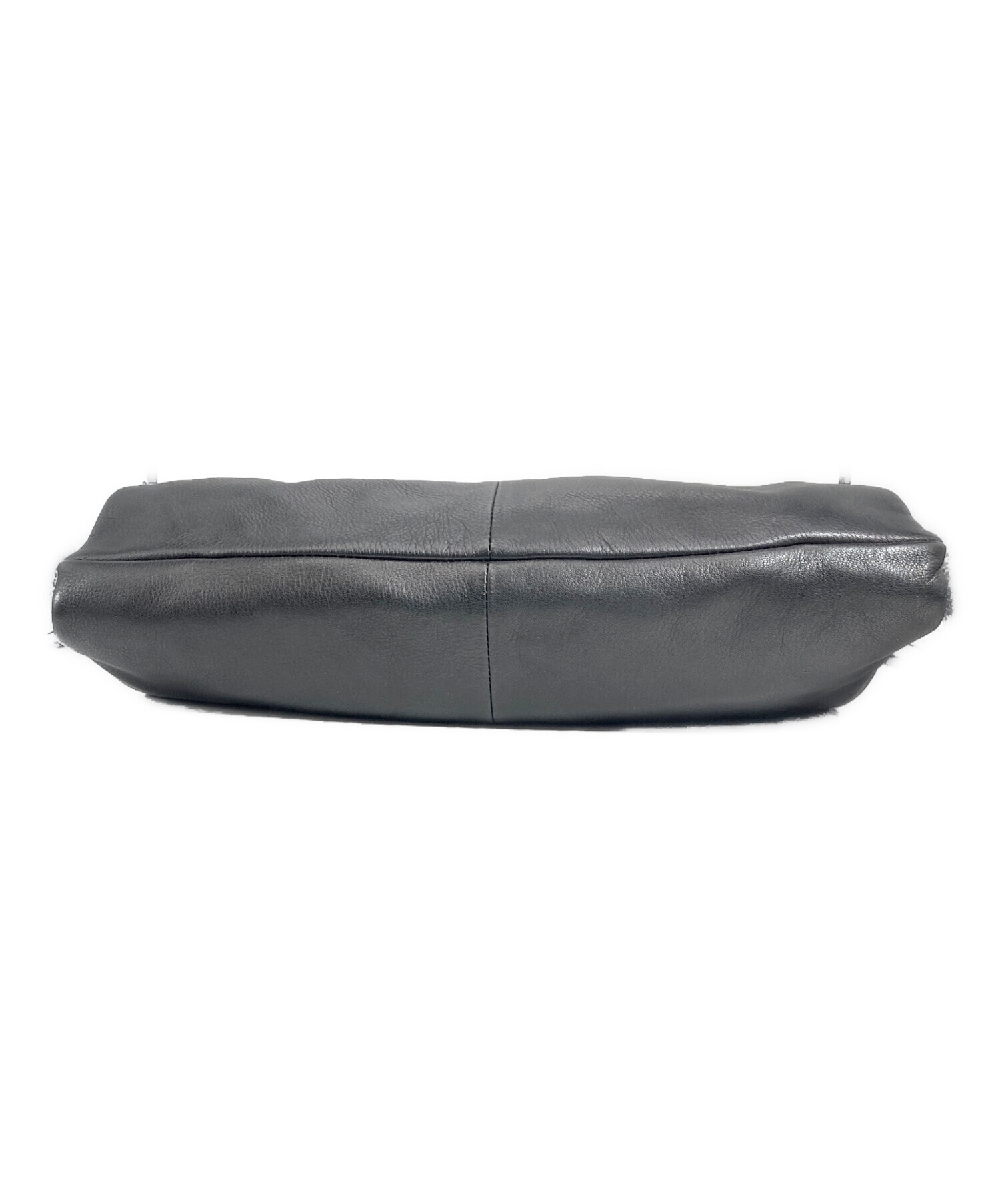 中古・古着通販】kawa-kawa (カワカワ) hatome ボディバッグL ブラック