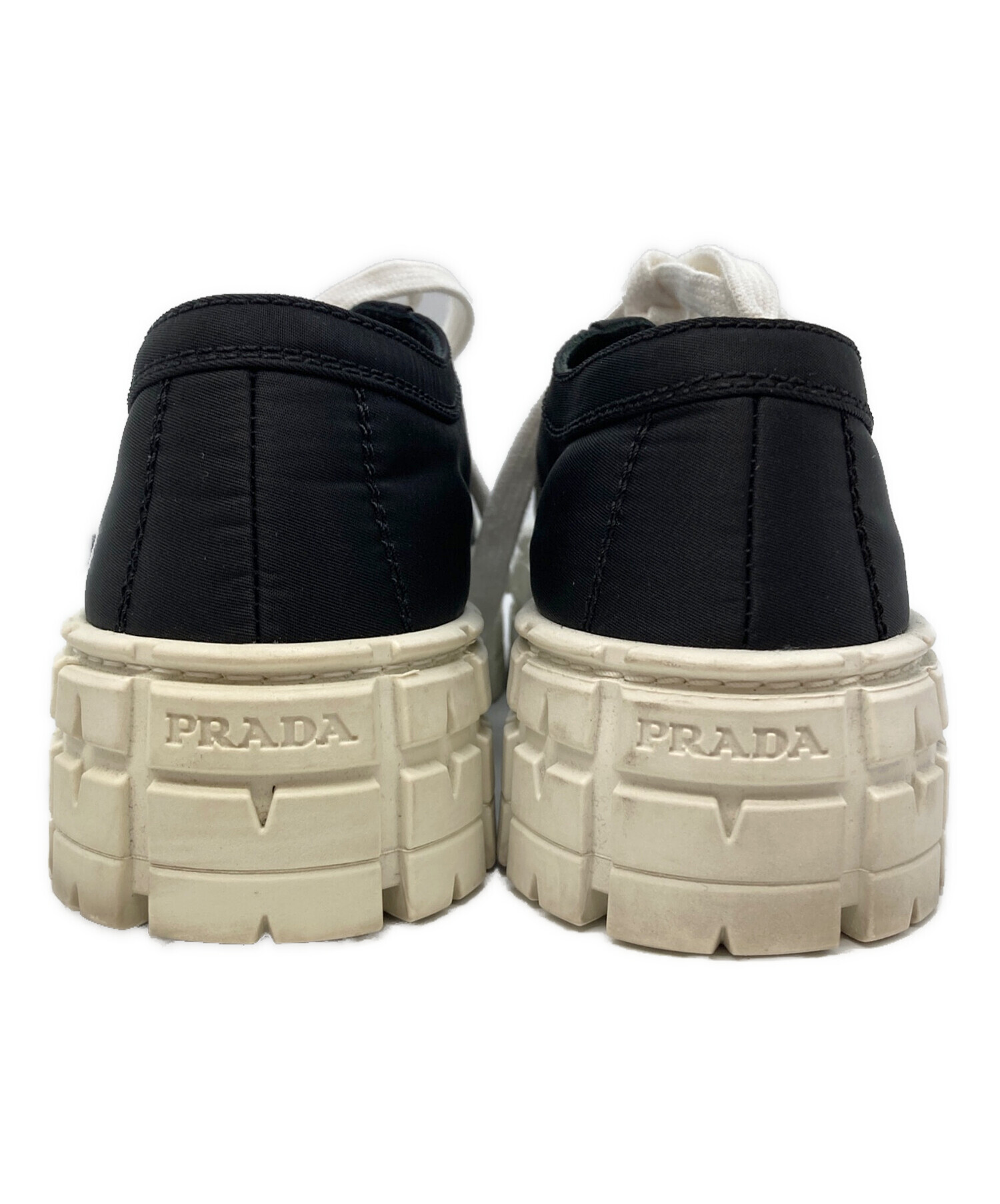 中古・古着通販】PRADA (プラダ) ダブルホイール トライアングルロゴ