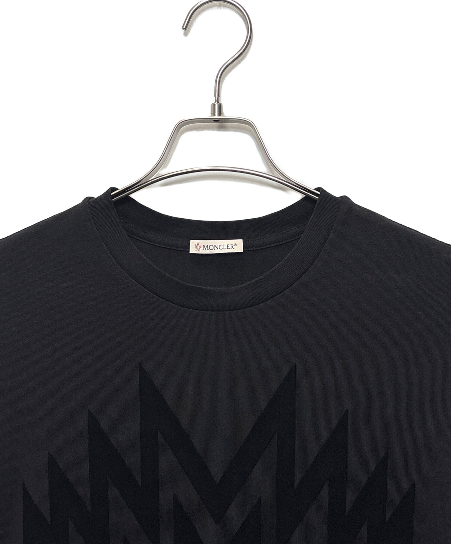 MONCLER フロッキーロゴ Tシャツ ブラック L モンクレール 中古・古着通販】MONCLER (モンクレール) フロッキープリントロゴT
