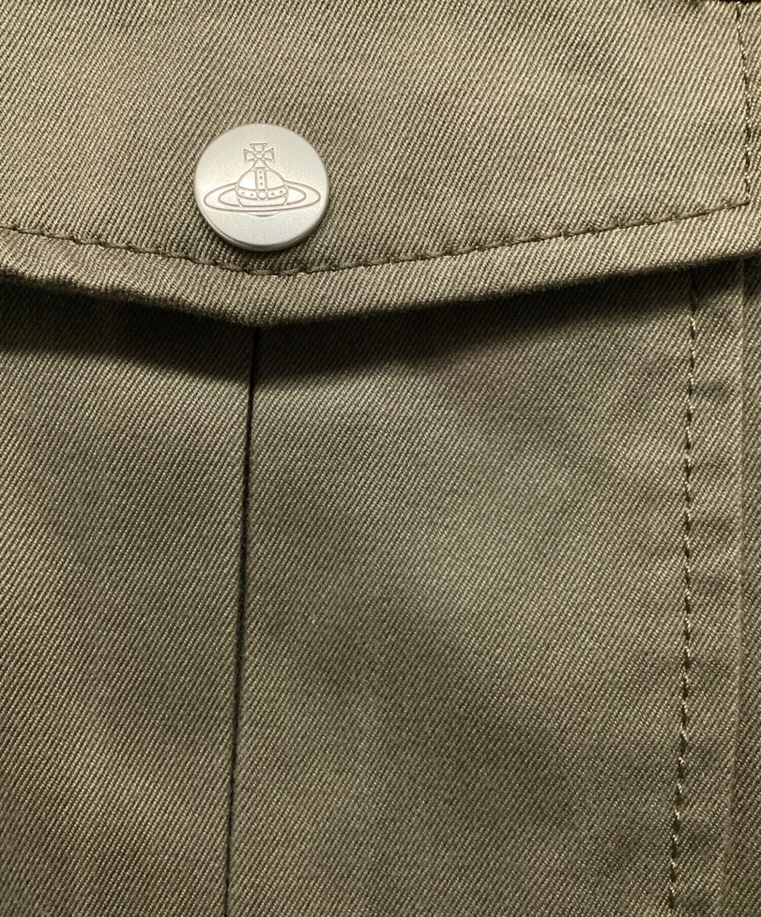 ヴィヴィアンウエストウッドマン ミリタリートレンチコート ライナー付き カーキ ヴィヴィアンウエストウッドマン ミリタリートレンチコート ライナー