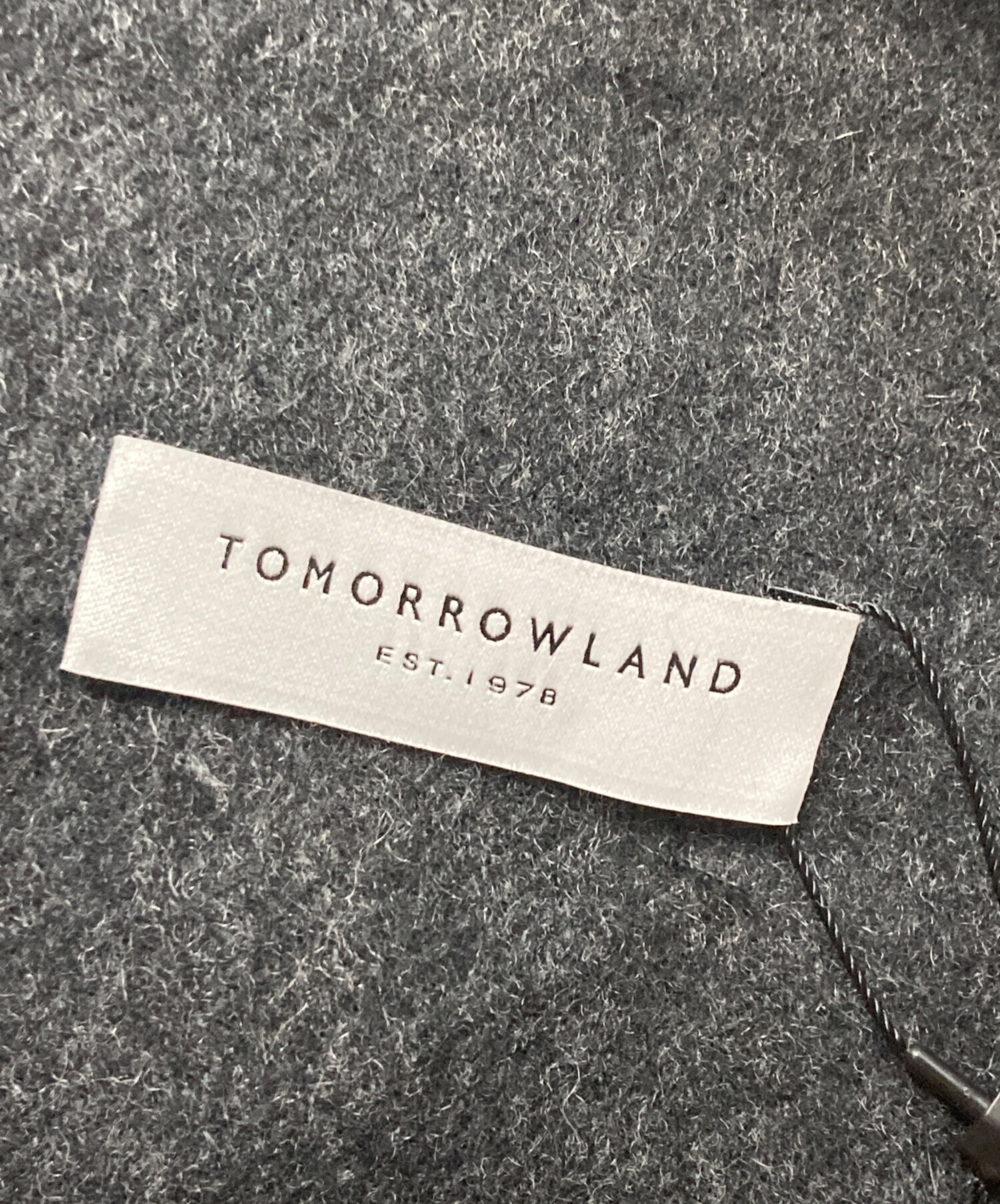 新品未使用タグ付き本物トゥモローランドtomorrowlandニットコットン 