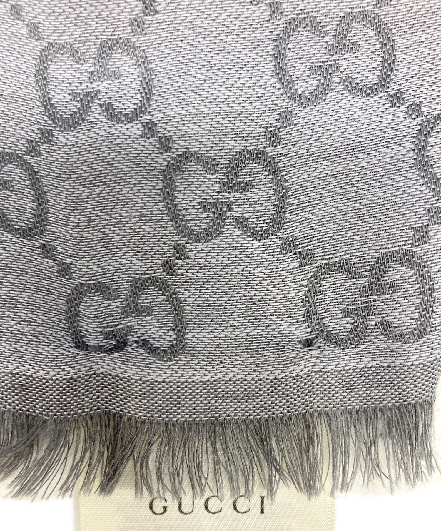 中古・古着通販】GUCCI (グッチ) GG柄ストール グレー サイズ 中古・古着通販】GUCCI (グッチ) GG柄ストール グレー サイズ