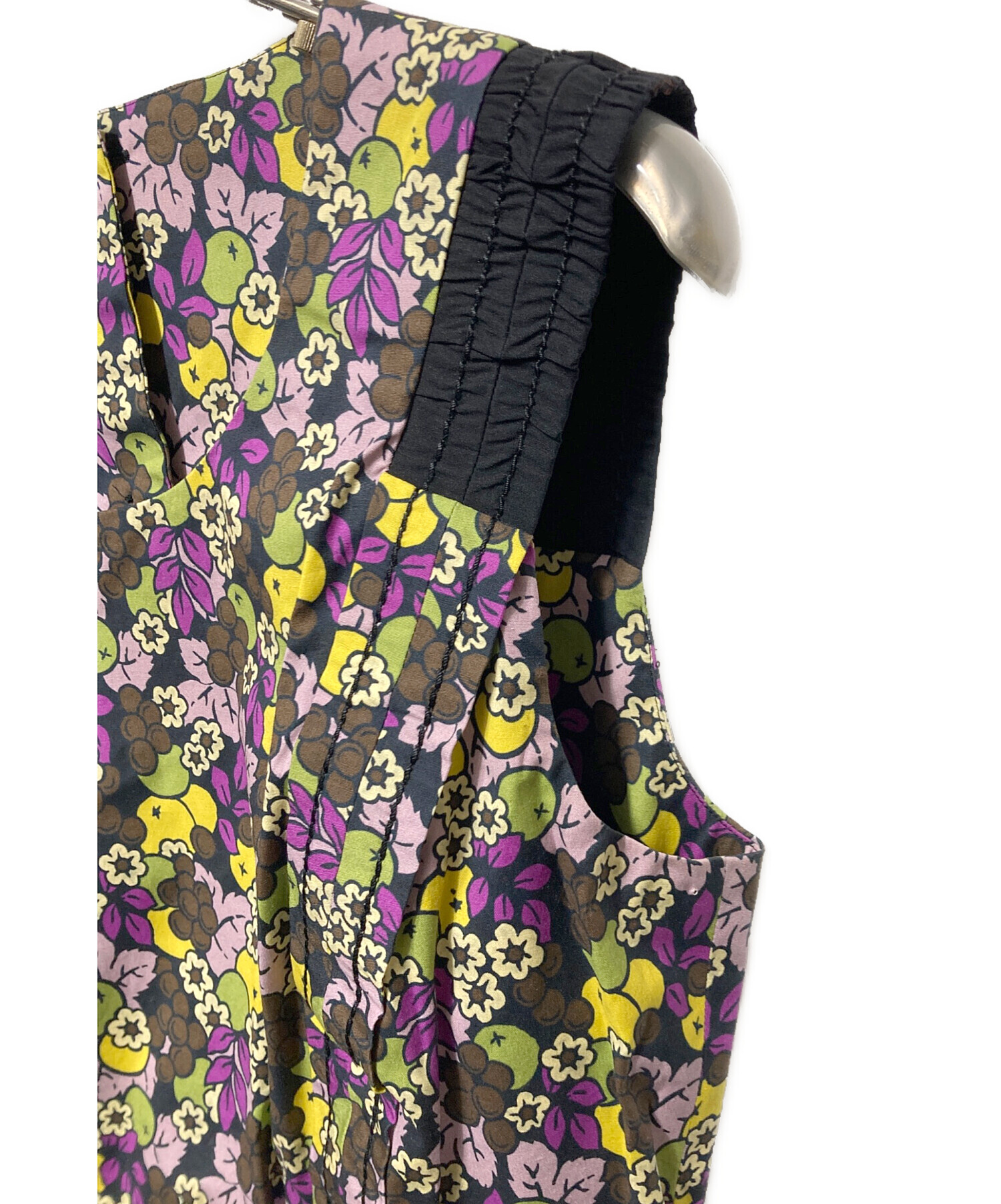 PRADA Holiday & Brown 花柄ワンピース PRADA Holiday & Brown 花柄ワンピース 中古・古着通販】PRADA (プラダ
