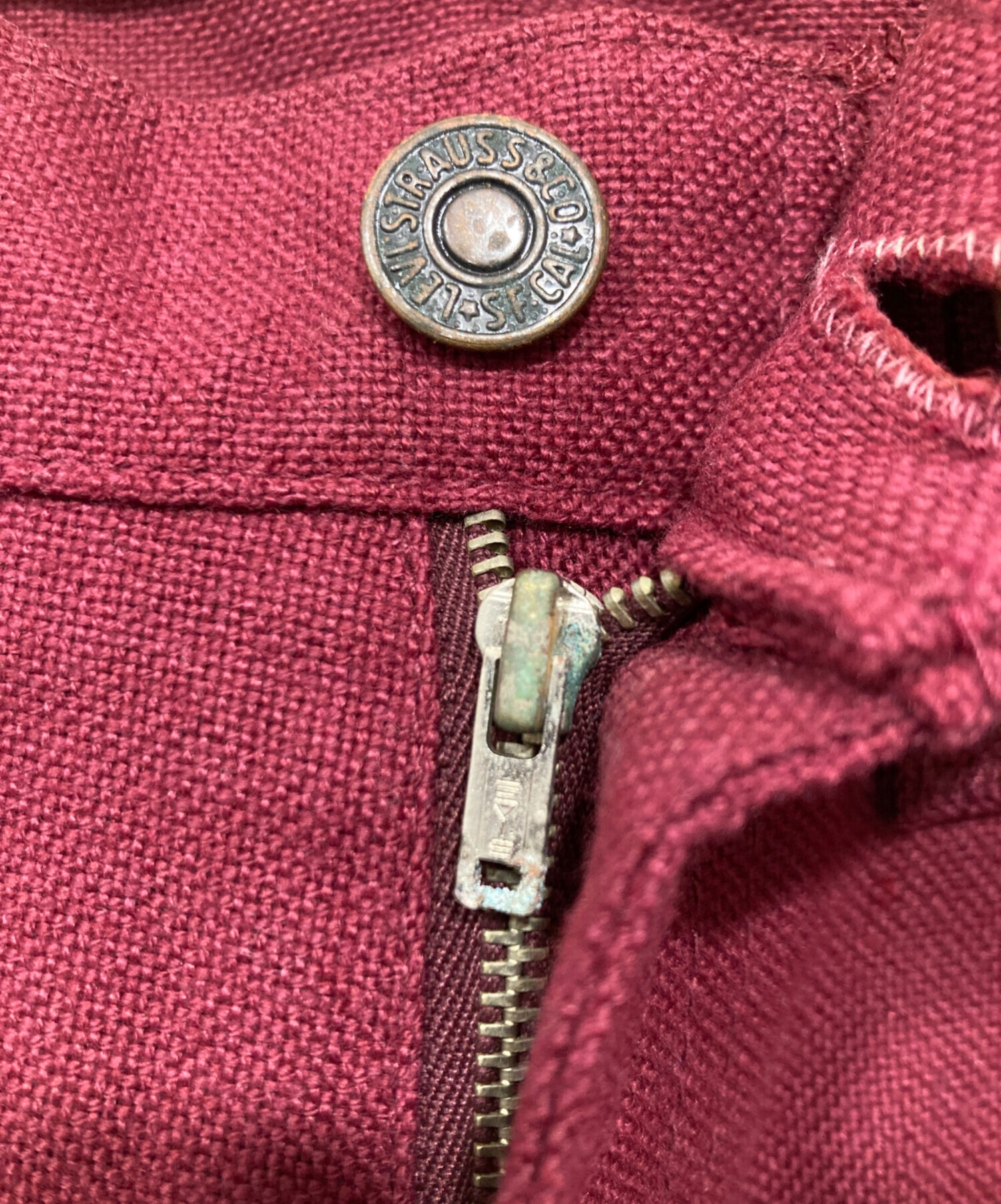 中古・古着通販】LEVI'S (リーバイス) スタプレパンツ レッド サイズ