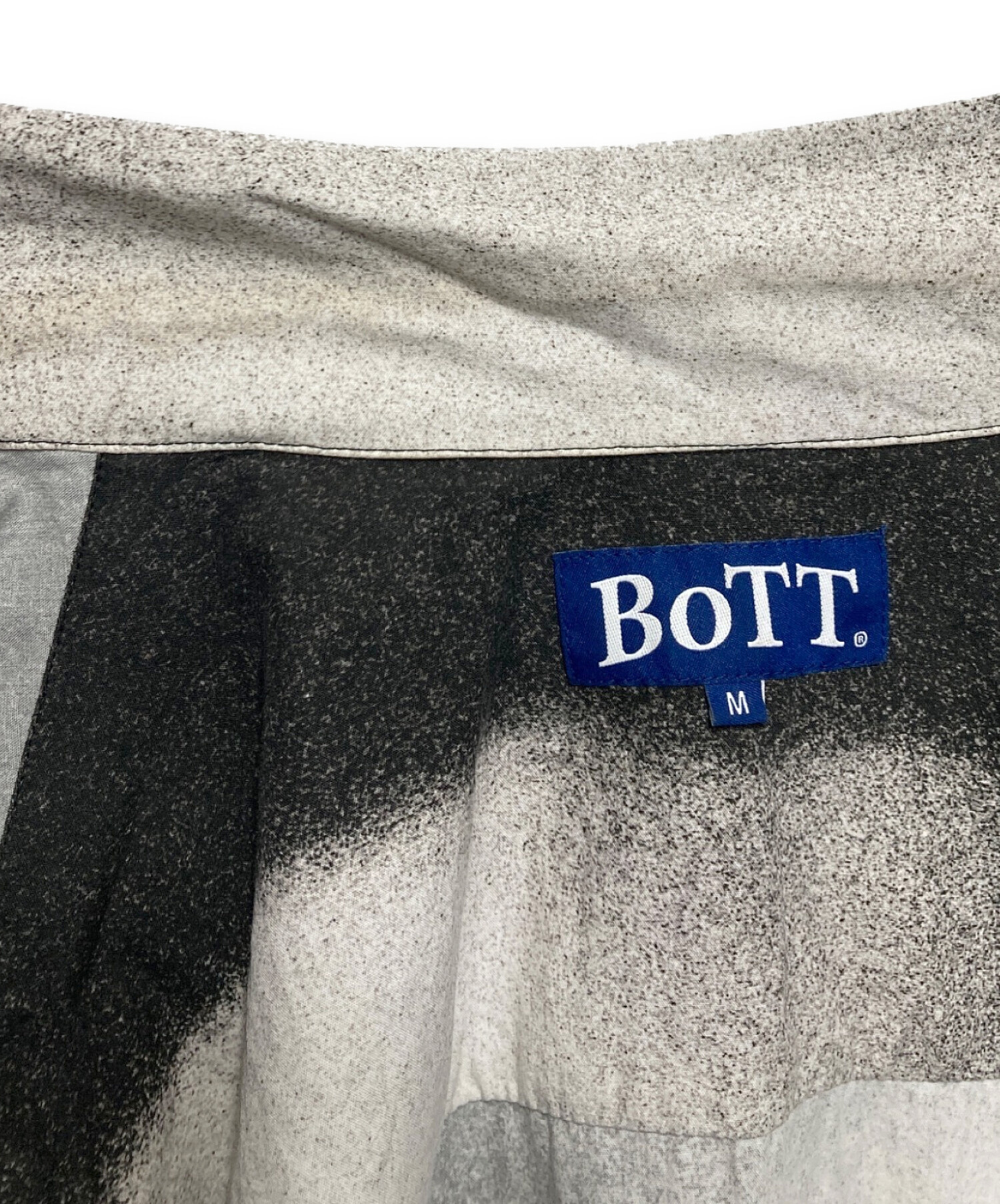 中古・古着通販】BoTT (ボット) 総柄半袖シャツ ブラック サイズ:M