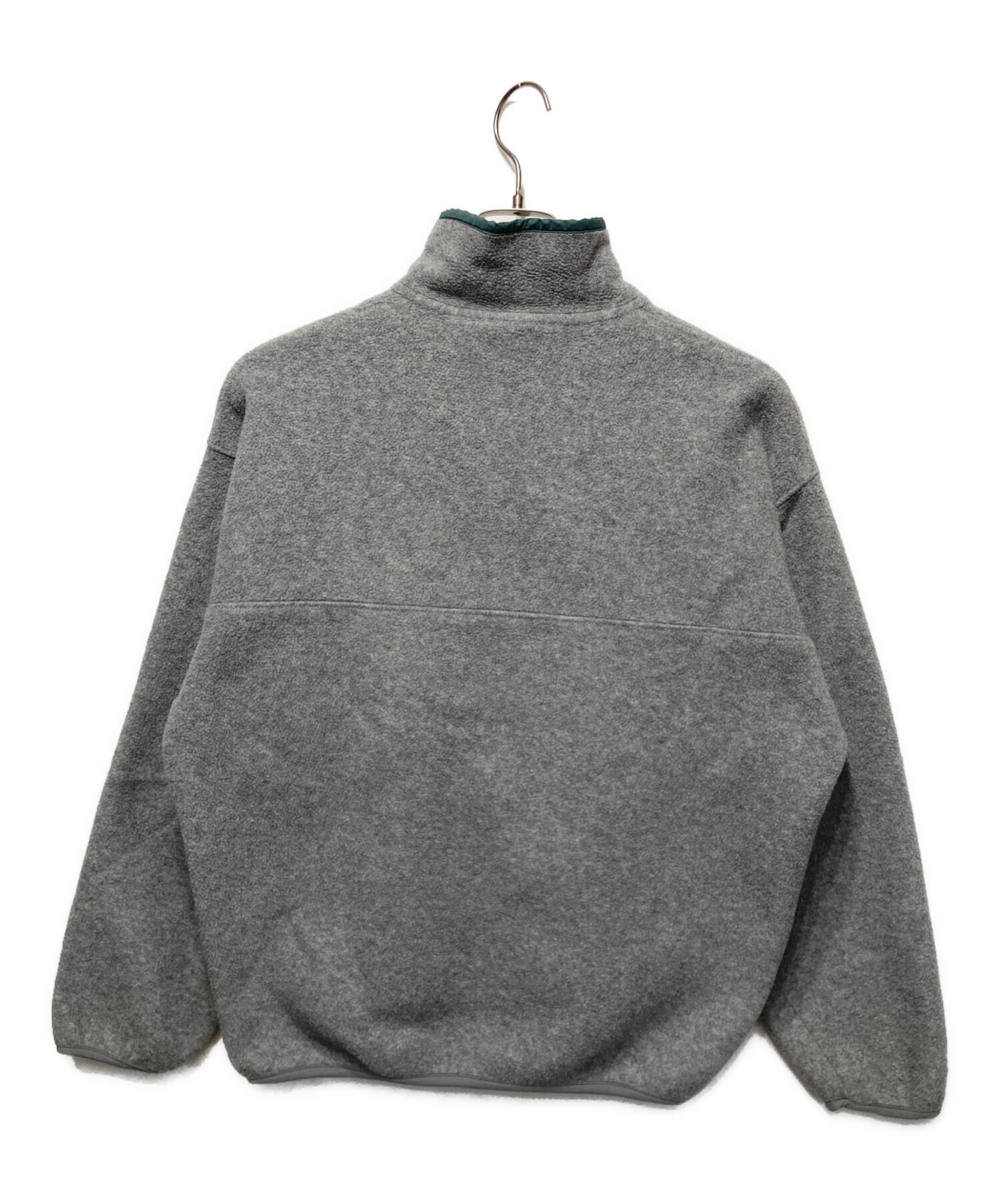 中古・古着通販】Patagonia (パタゴニア) シンチラスナップT グレー