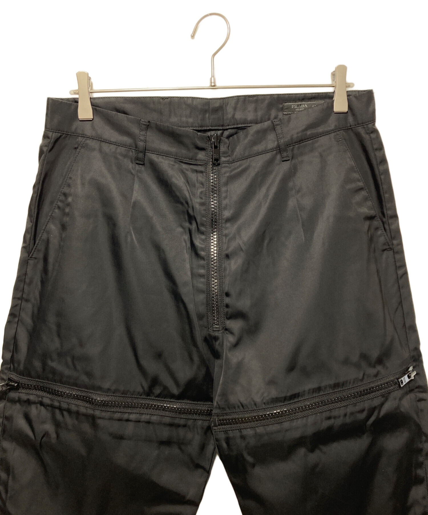 PRADA ブラック　ナイロンパンツ　48サイズ 中古・古着通販】PRADA (プラダ) ナイロンジップパンツ ブラック